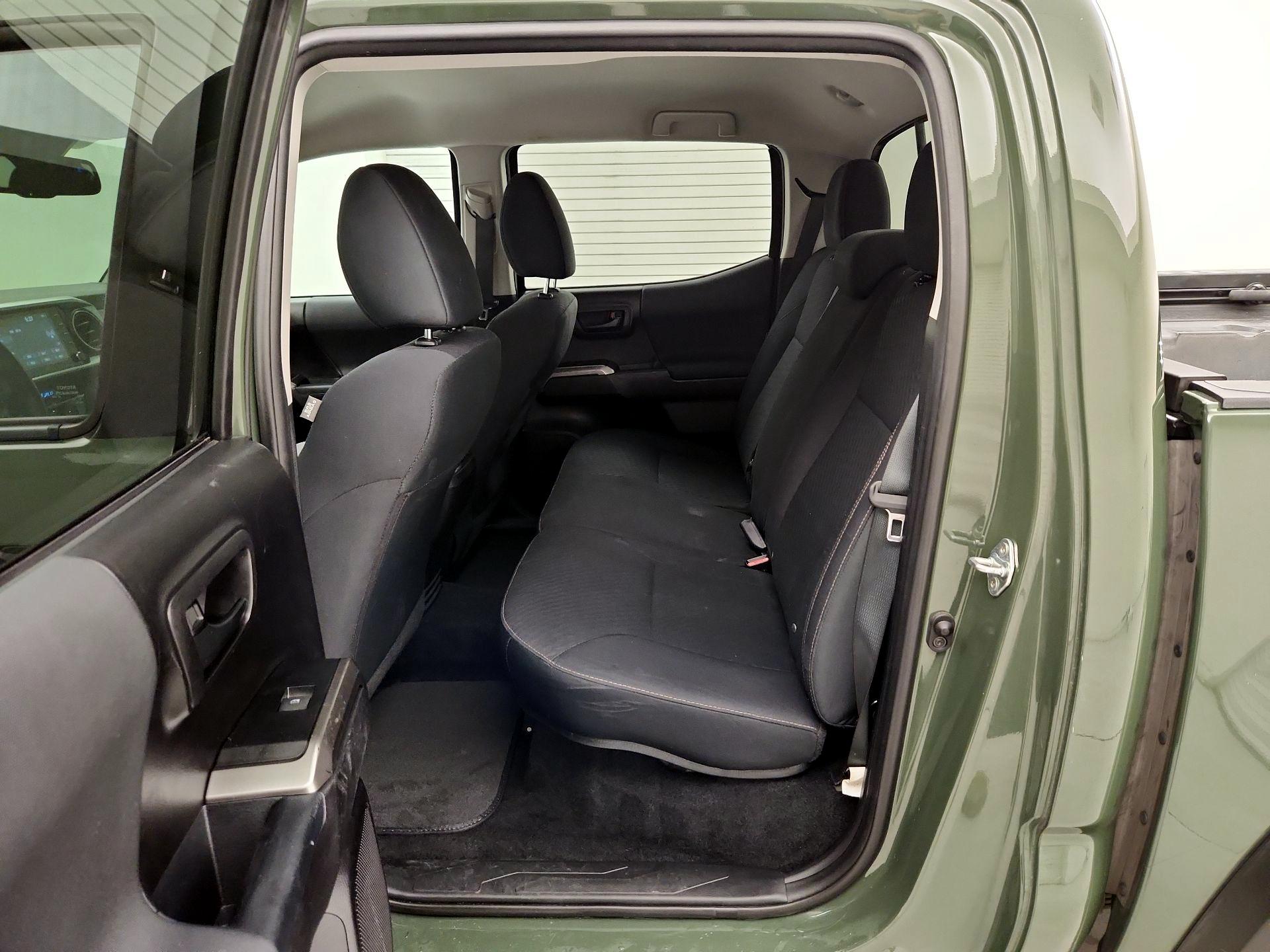 Thumbnail: 2021 Toyota Tacoma - 19