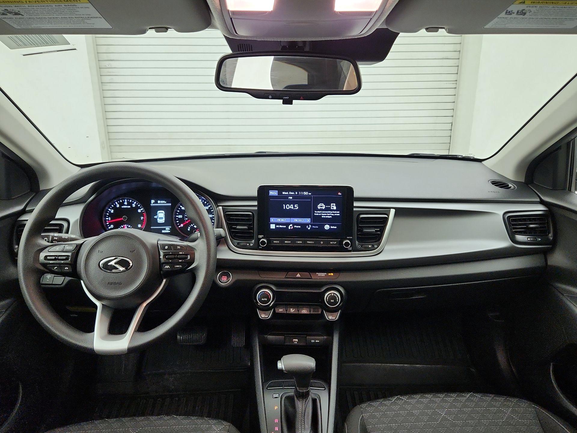 Thumbnail: 2021 Kia Rio - 9