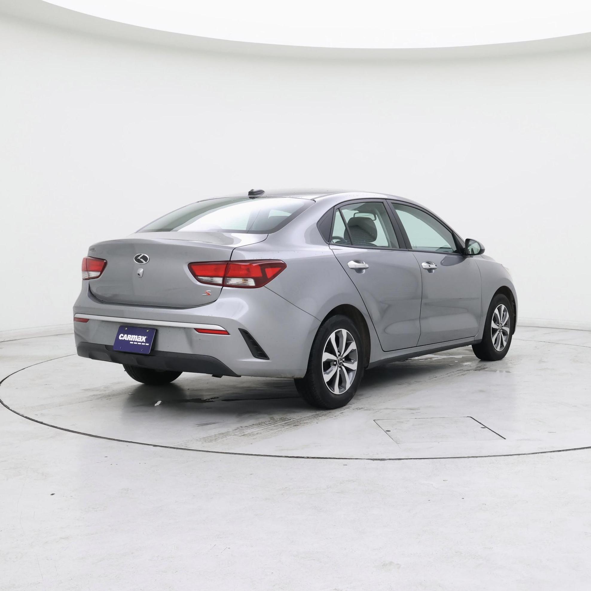 Thumbnail: 2021 Kia Rio - 8