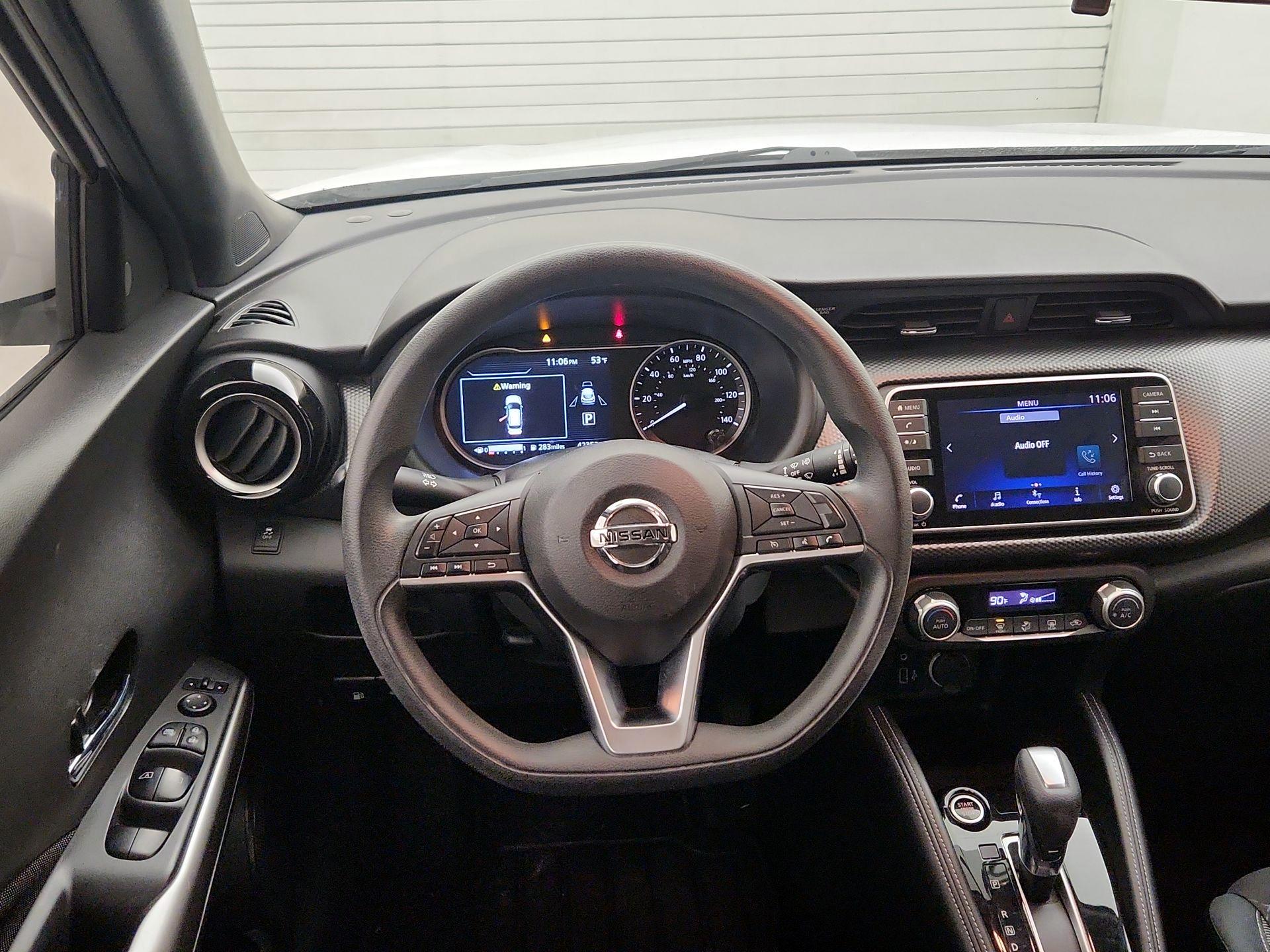 Thumbnail: 2018 Nissan Kicks - 10