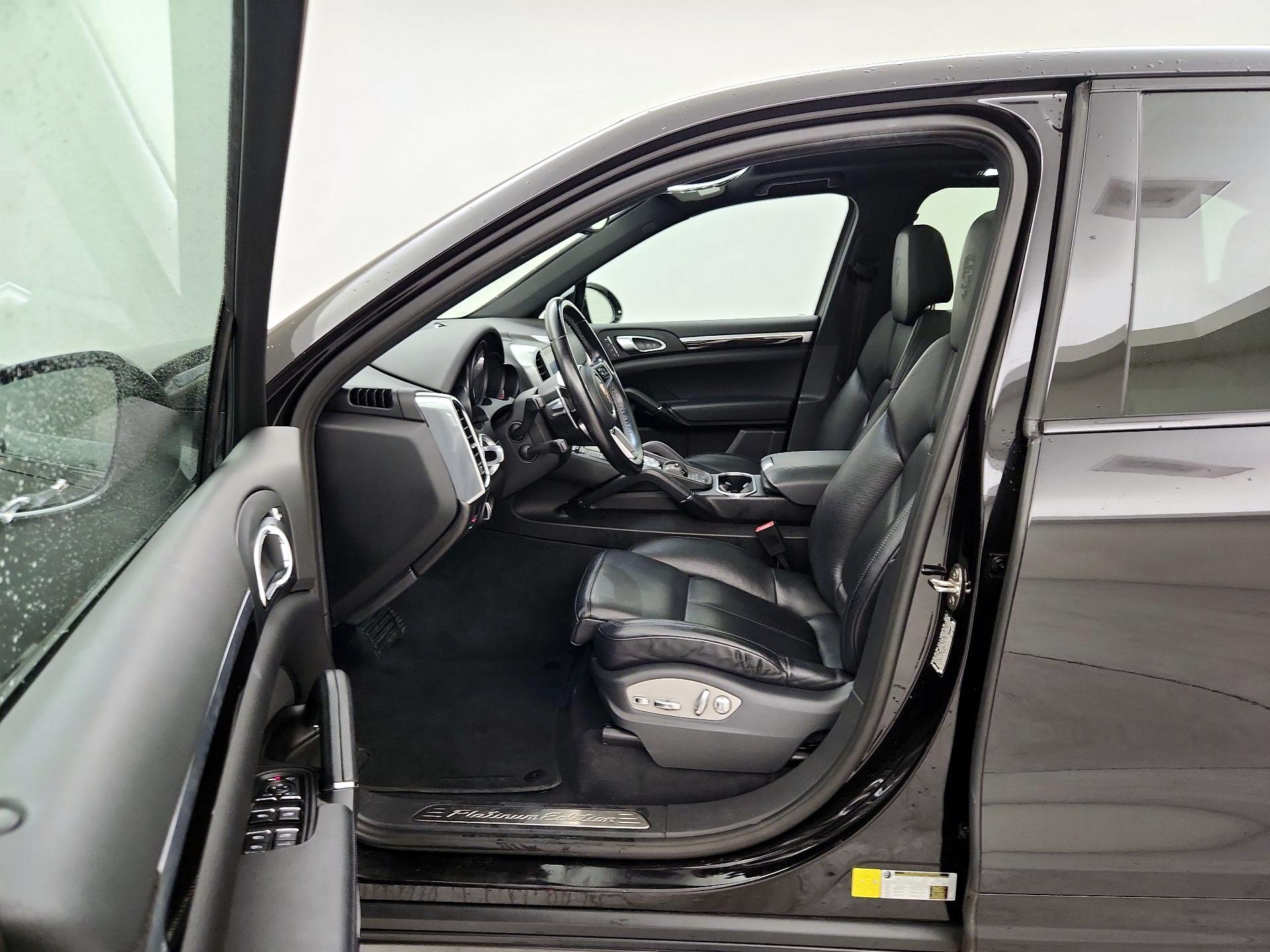 Thumbnail: 2018 Porsche Cayenne - 11