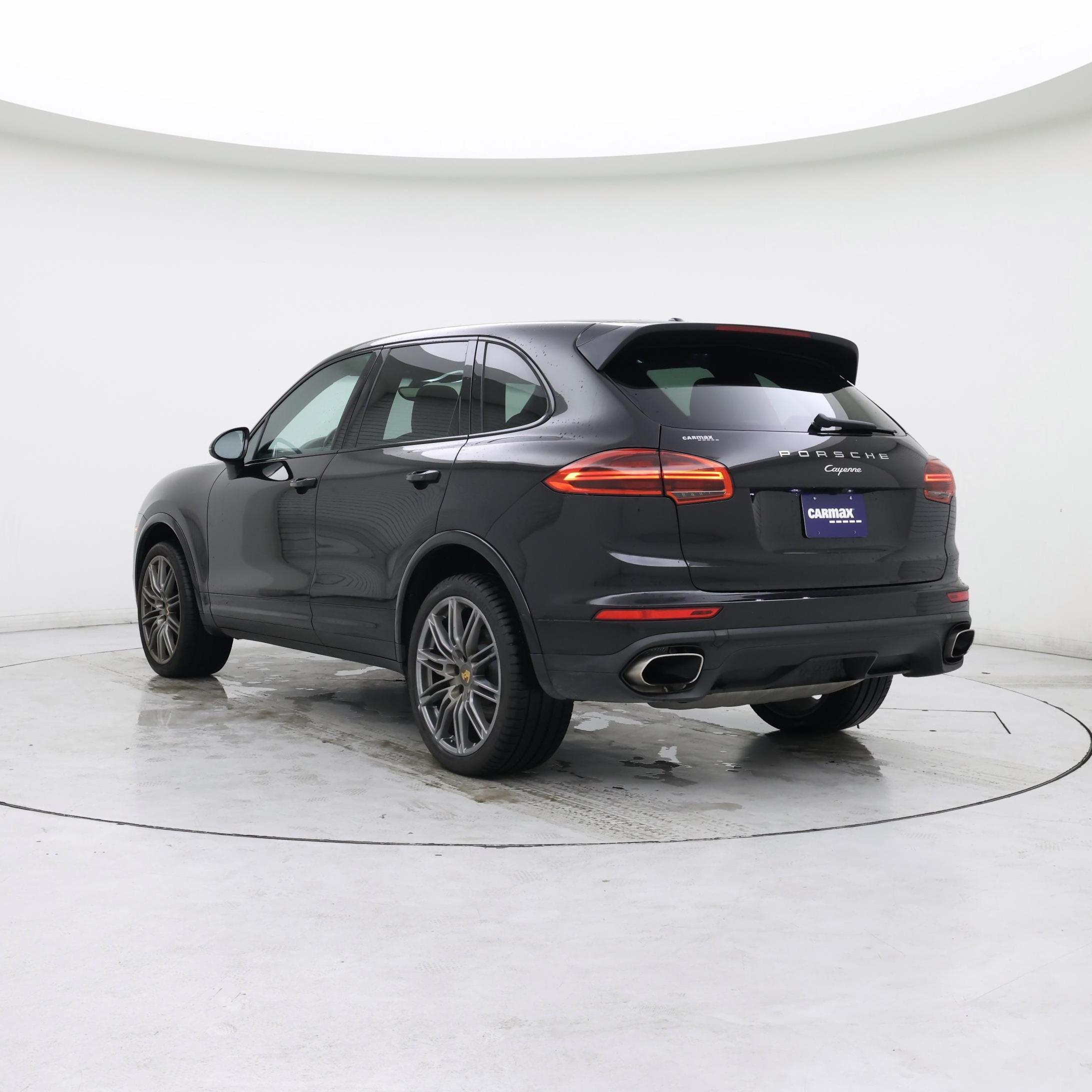 Thumbnail: 2018 Porsche Cayenne - 2