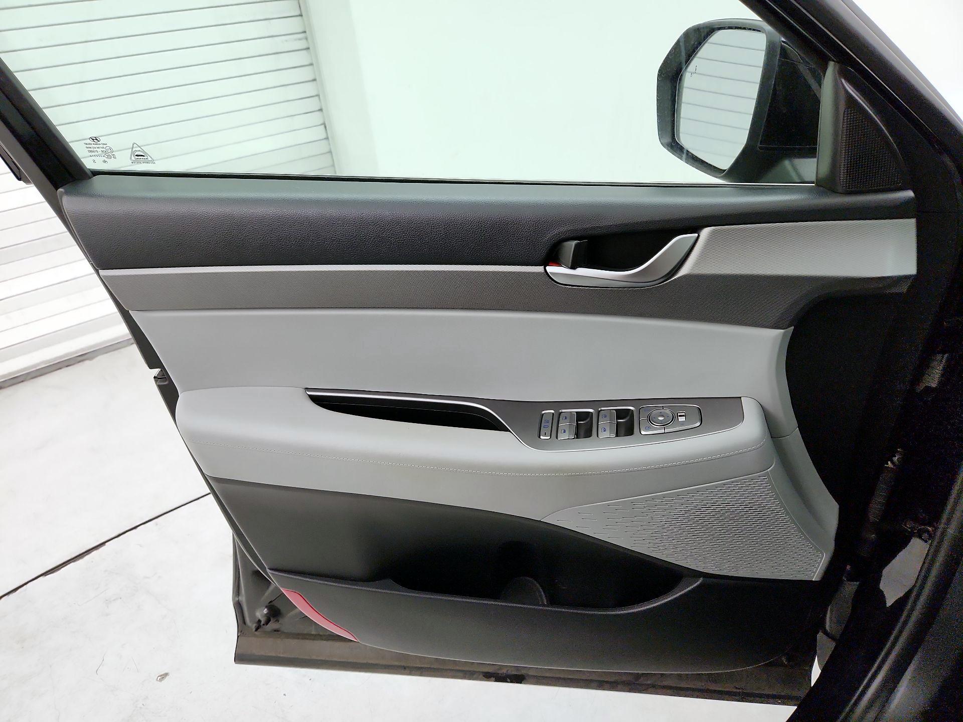 Thumbnail: 2022 Hyundai Palisade - 12