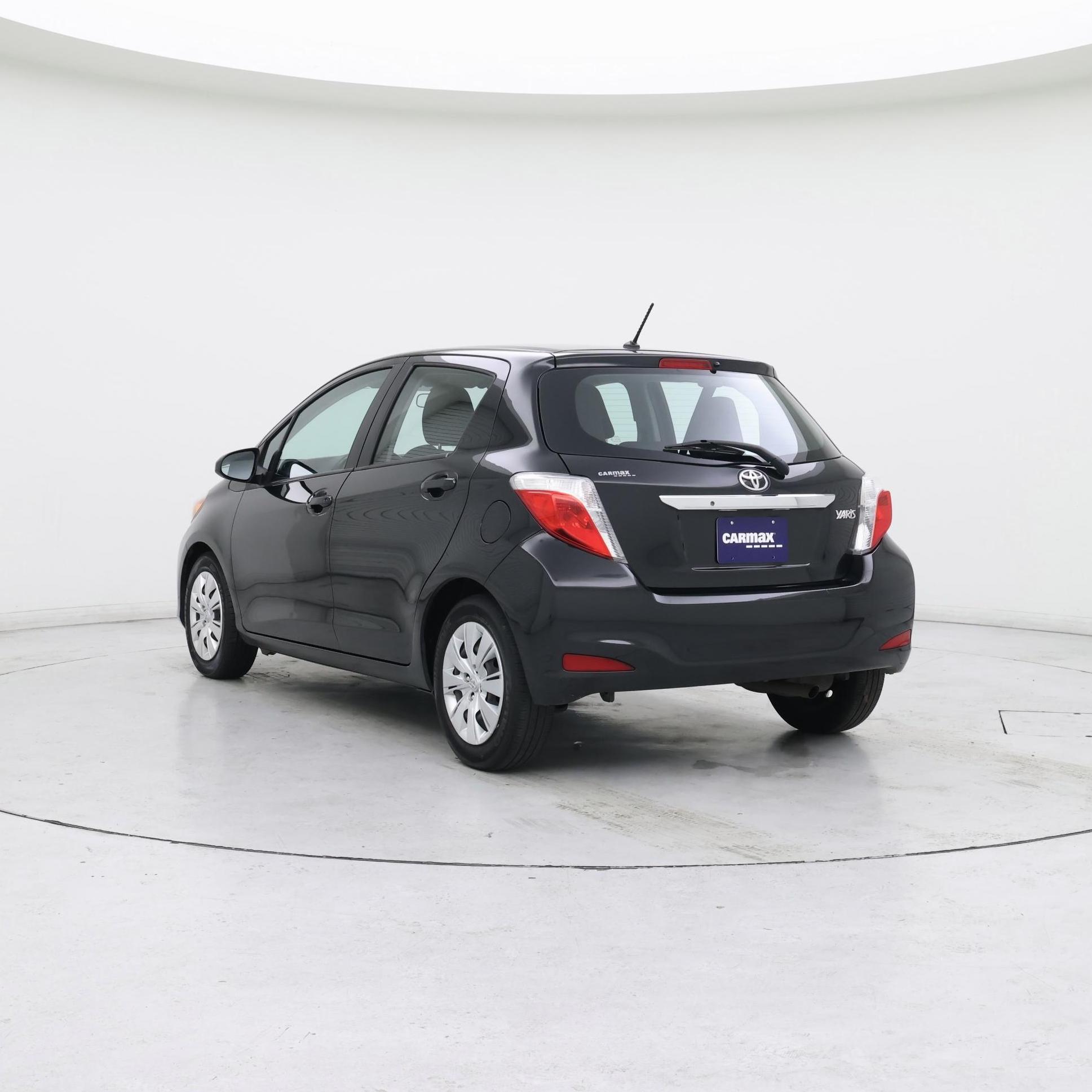 Thumbnail: 2014 Toyota Yaris - 2