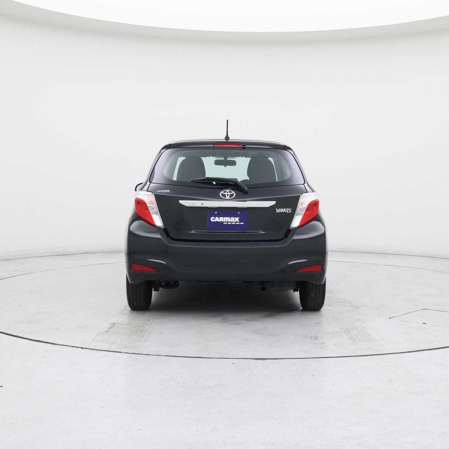 Thumbnail: 2014 Toyota Yaris - 6