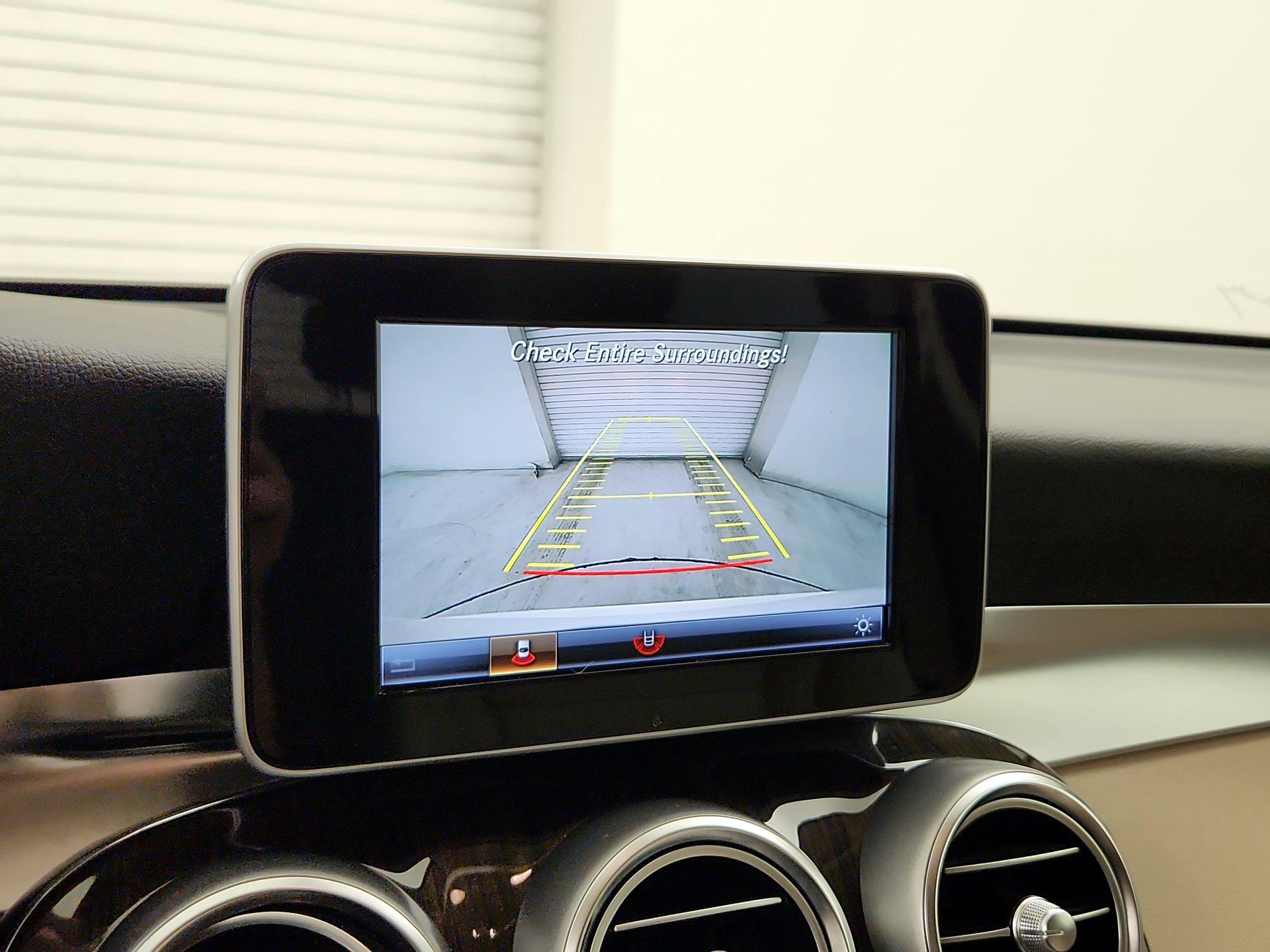 Thumbnail: 2018 Mercedes-Benz GLC - 14