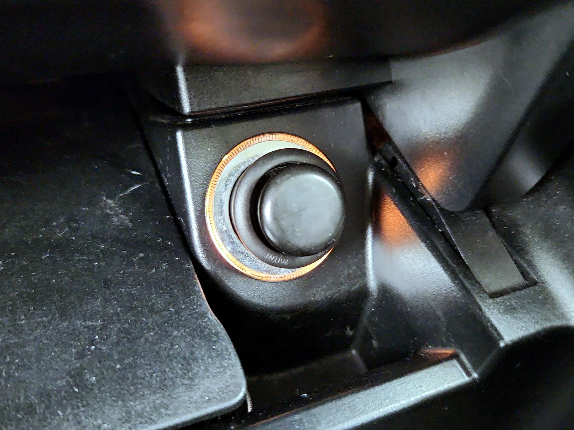 Thumbnail: 2018 Mercedes-Benz GLC - 18