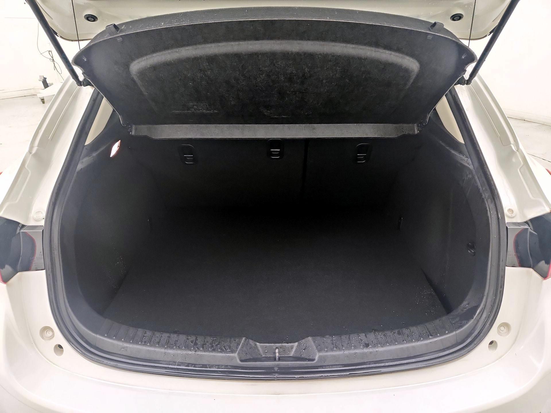 Thumbnail: 2015 Mazda Mazda3 - 19