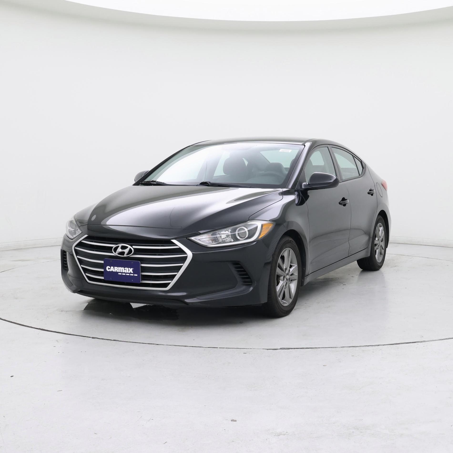 Thumbnail: 2017 Hyundai Elantra - 4