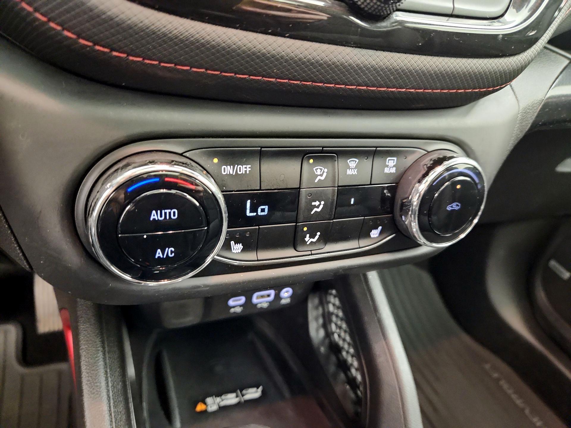 Thumbnail: 2021 Chevrolet TrailBlazer - 16