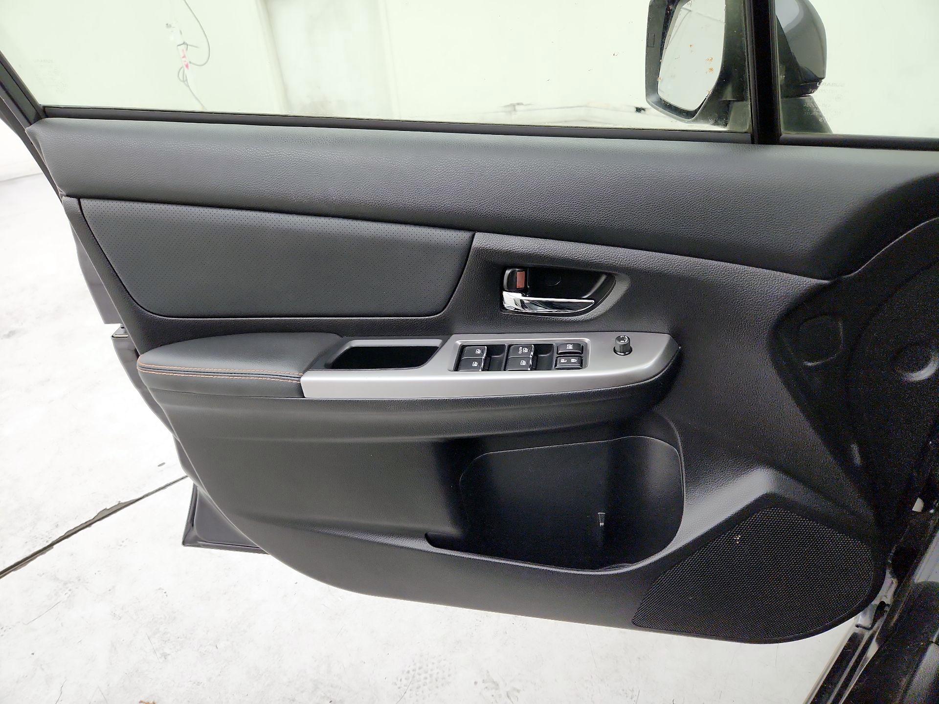 Thumbnail: 2017 Subaru Crosstrek - 12