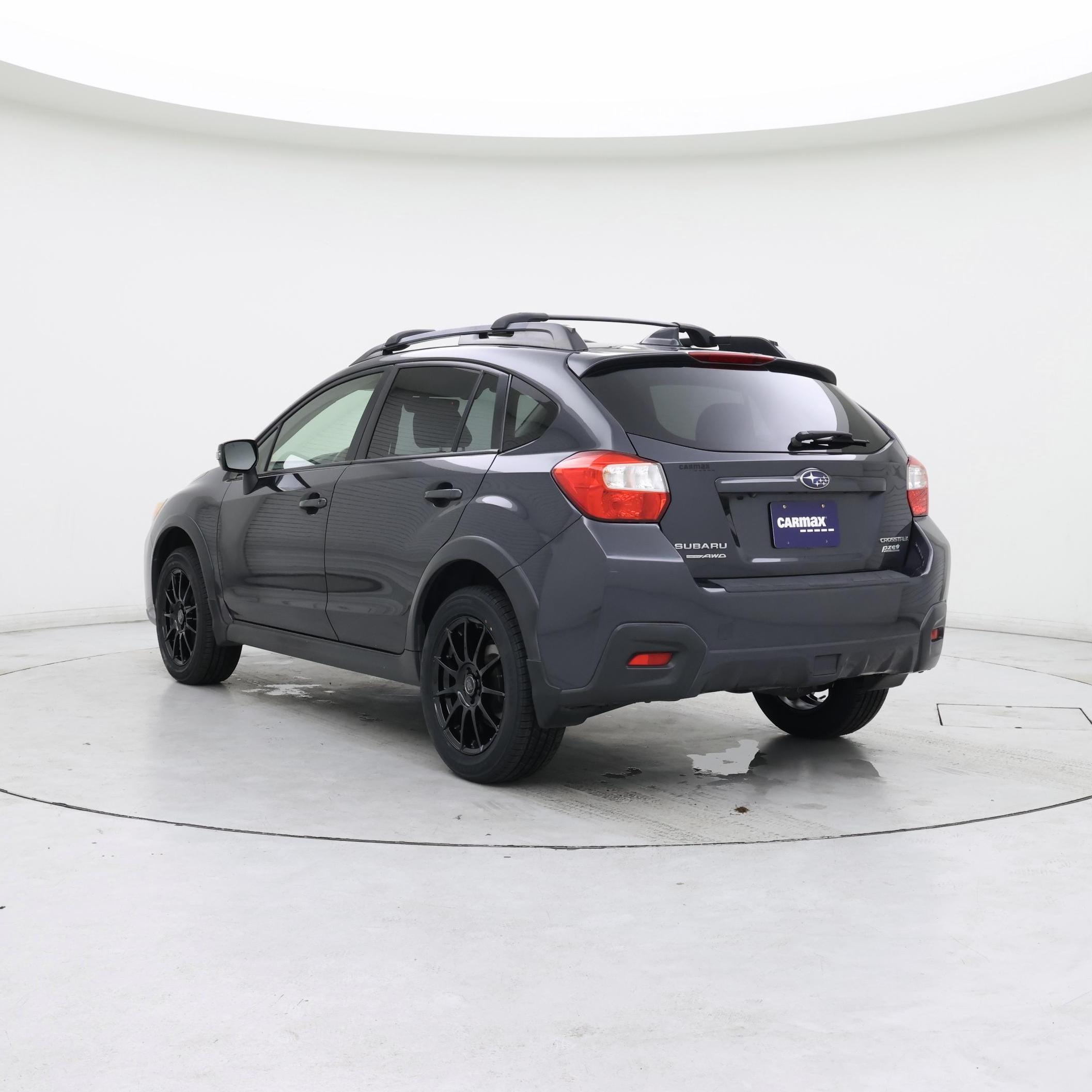 Thumbnail: 2017 Subaru Crosstrek - 2