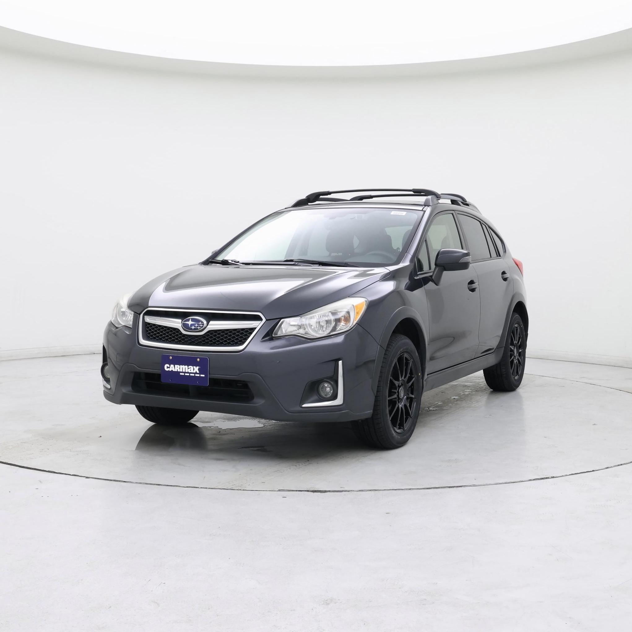 Thumbnail: 2017 Subaru Crosstrek - 4