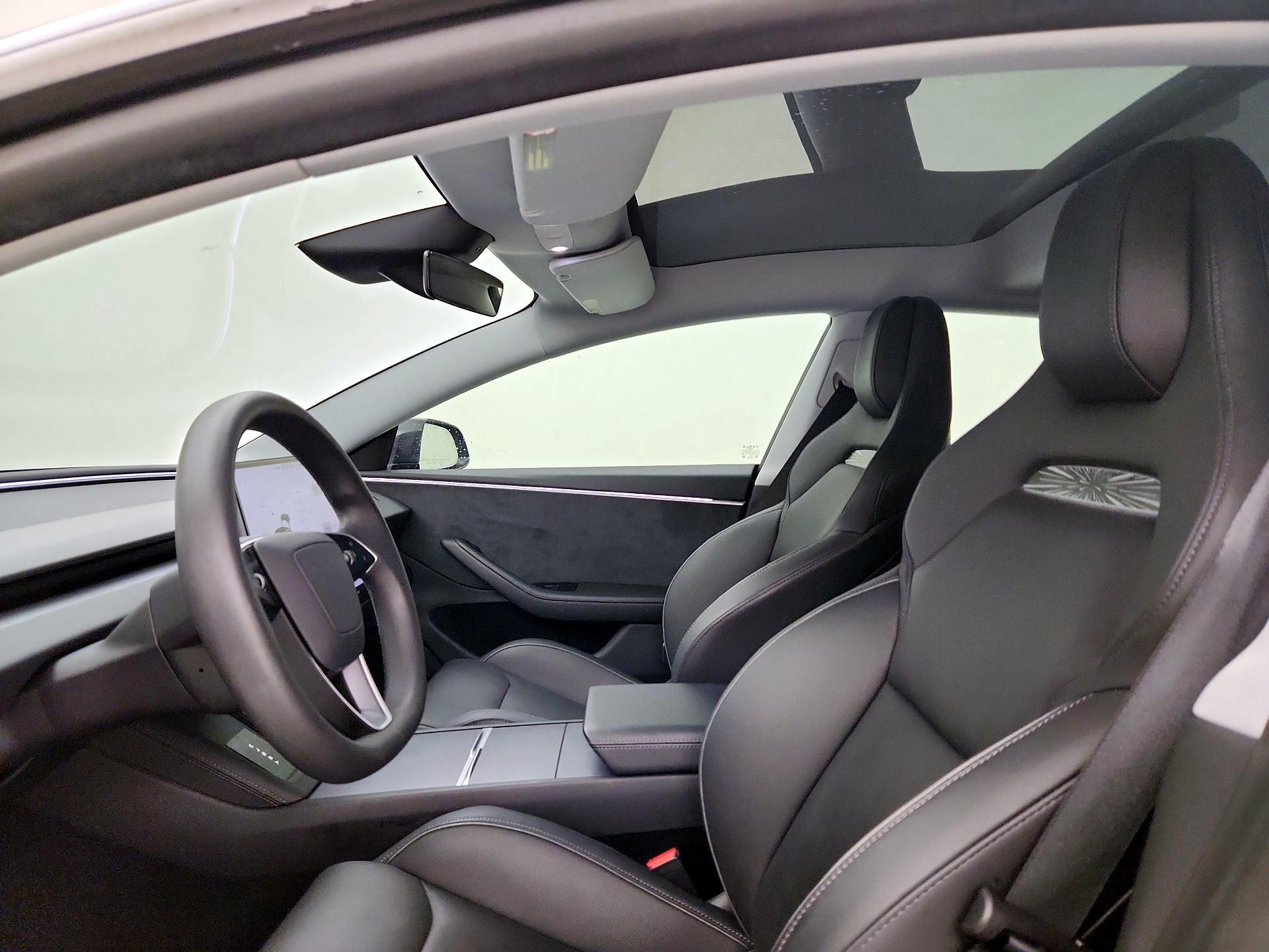 Thumbnail: 2024 Tesla Model 3 - 18