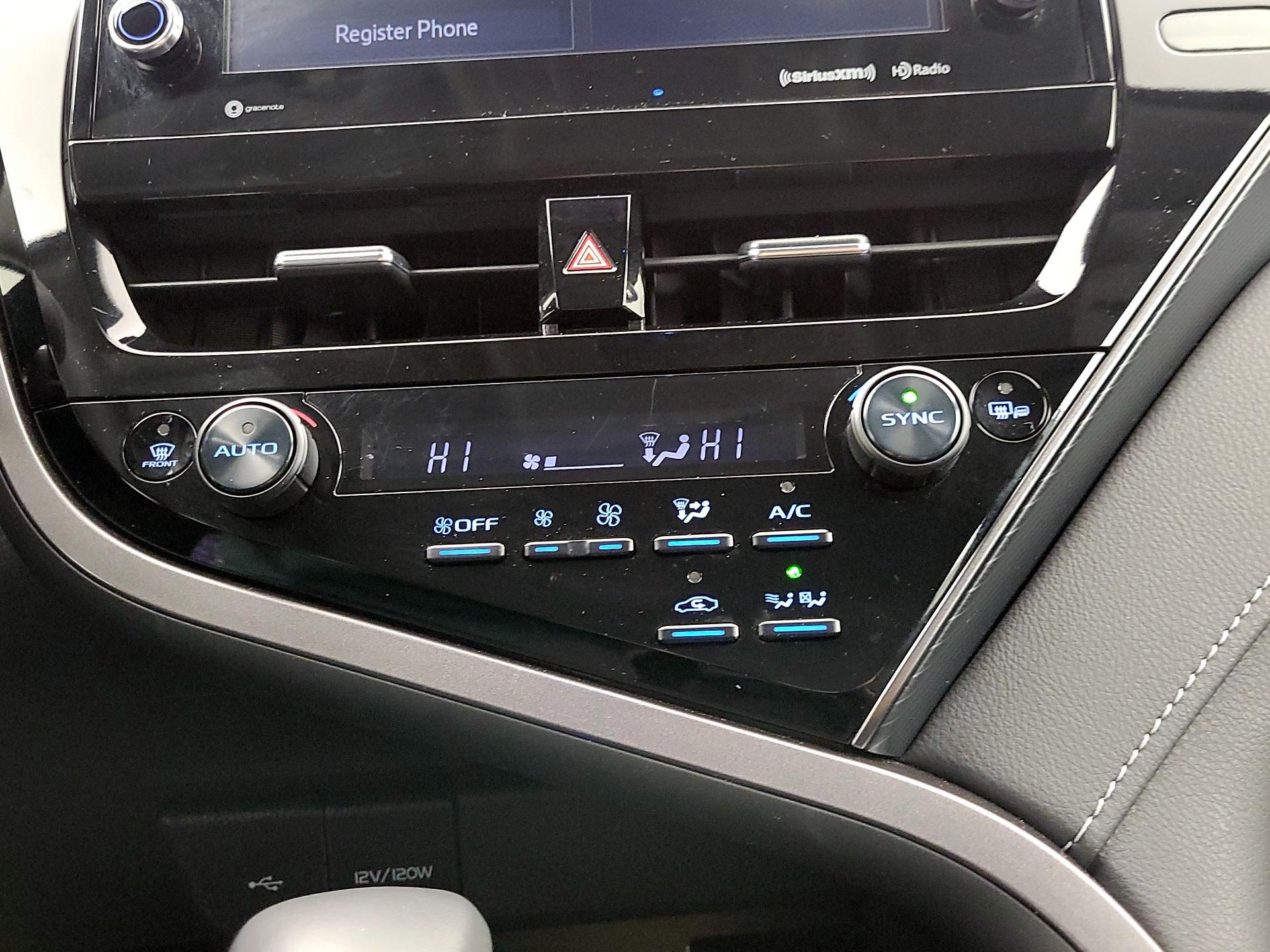 Thumbnail: 2024 Toyota Camry - 17