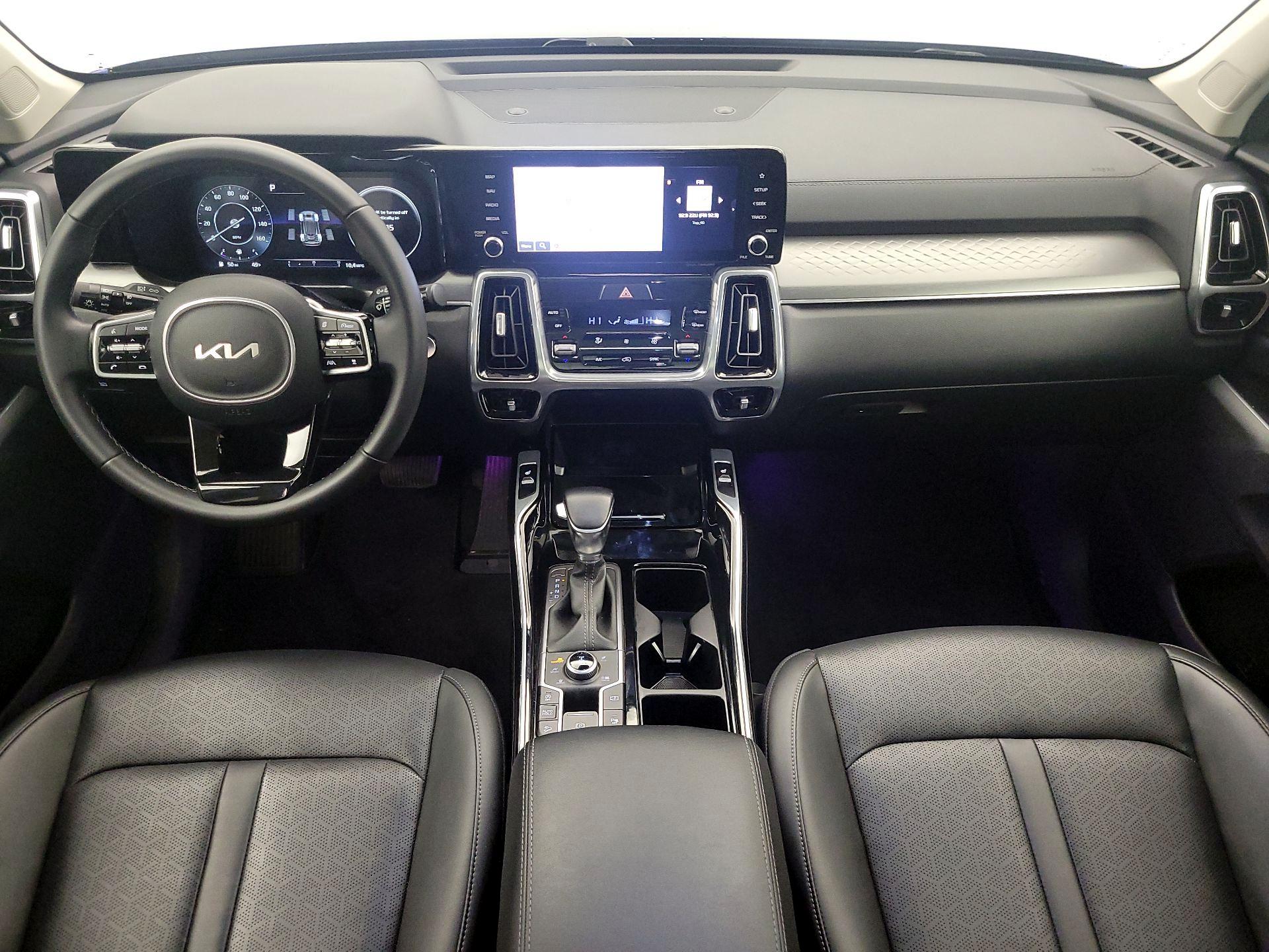 Thumbnail: 2023 Kia Sorento - 9