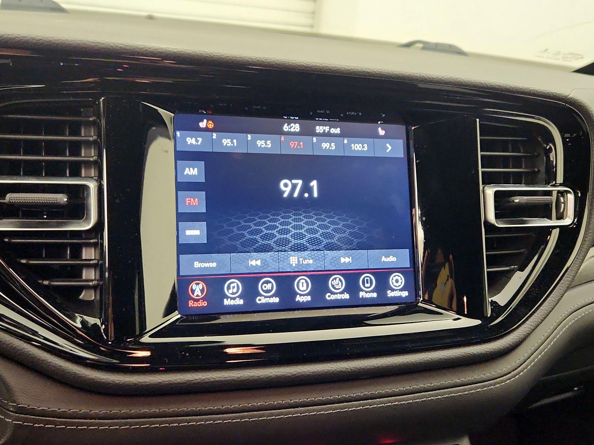 Thumbnail: 2021 Dodge Durango - 15