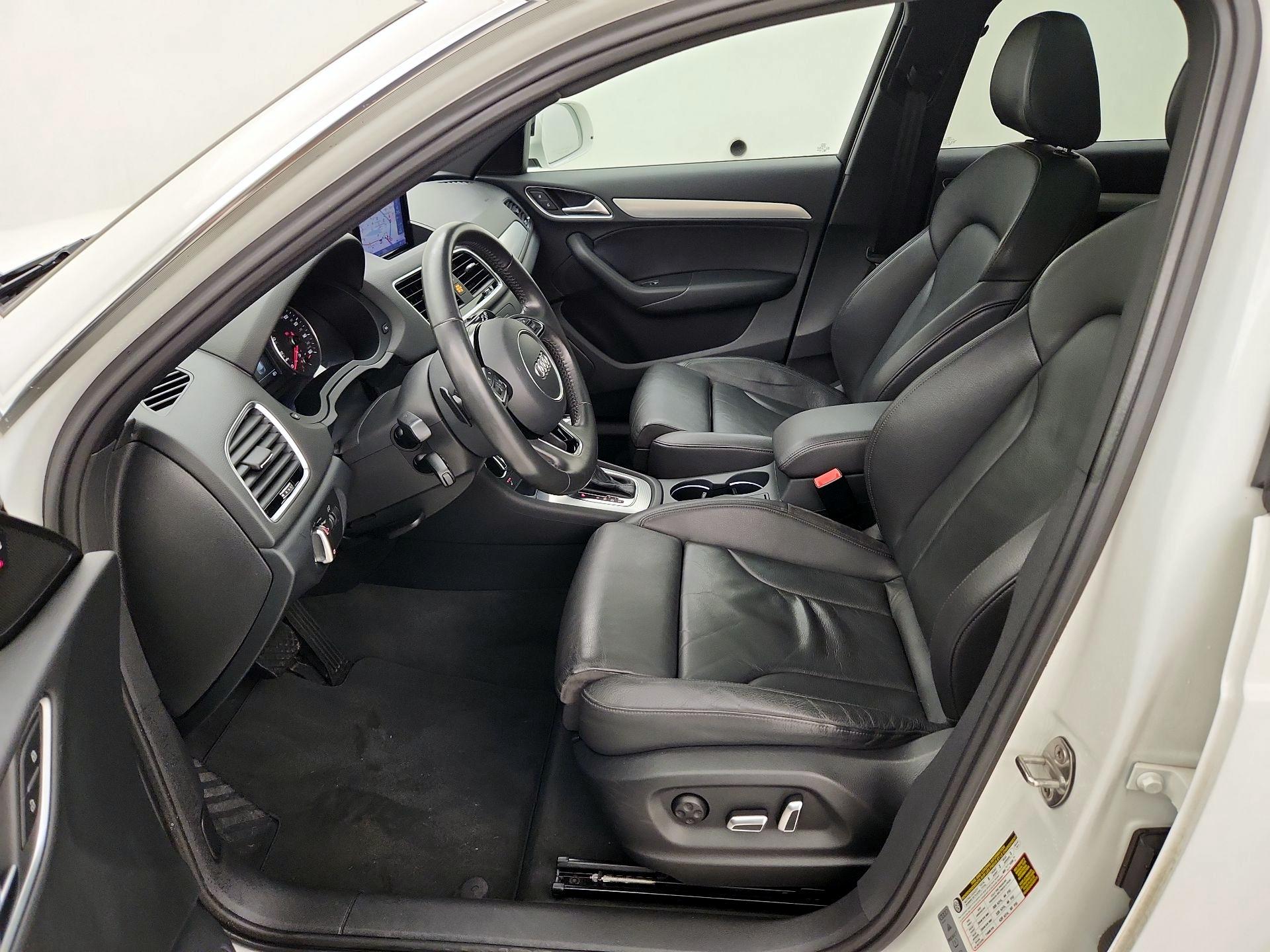 Thumbnail: 2018 Audi Q3 - 11