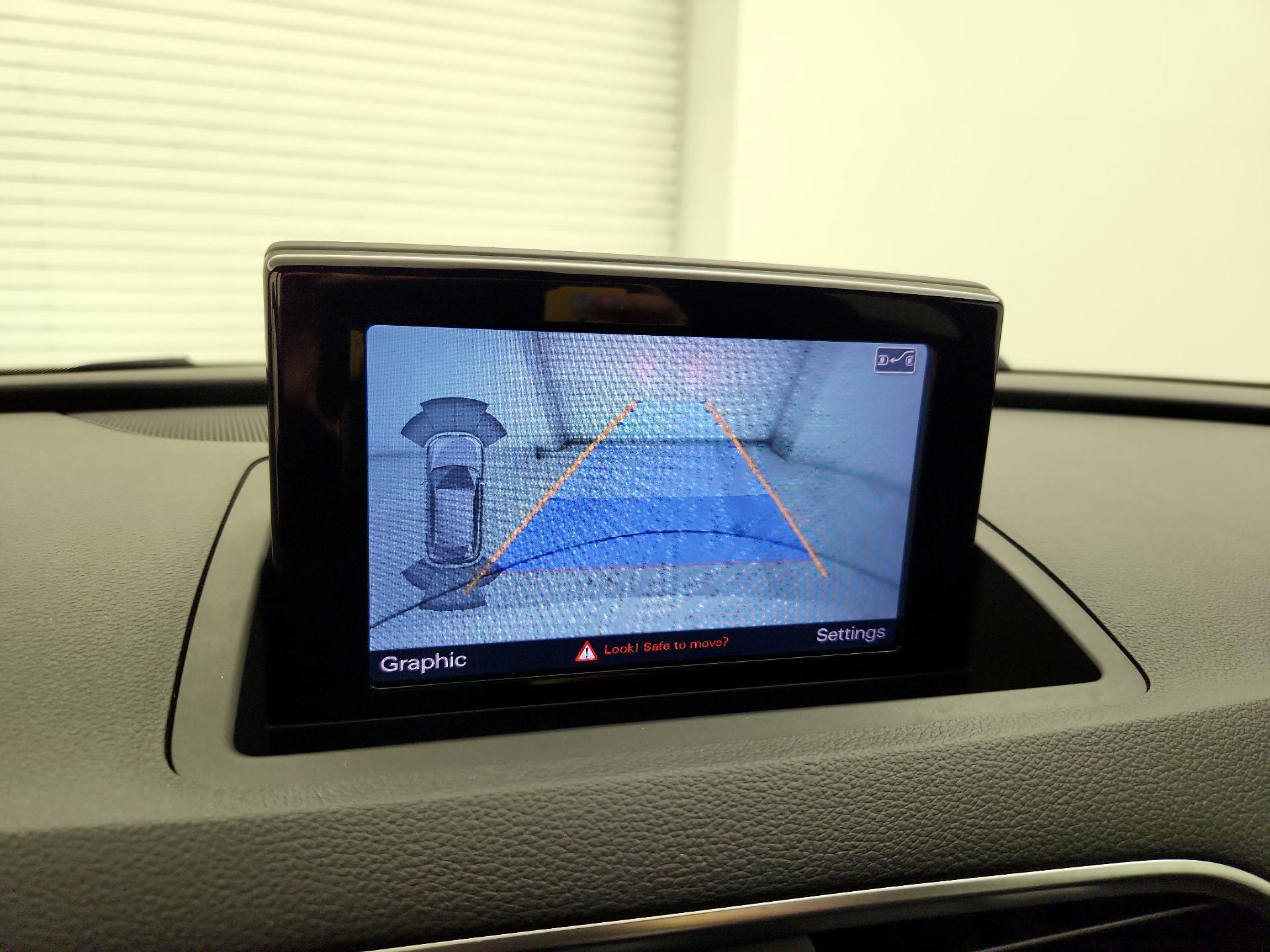 Thumbnail: 2018 Audi Q3 - 15