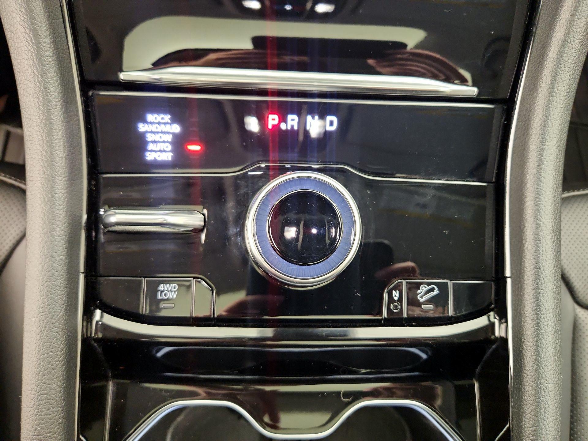 Thumbnail: 2023 Jeep Grand Cherokee - 18