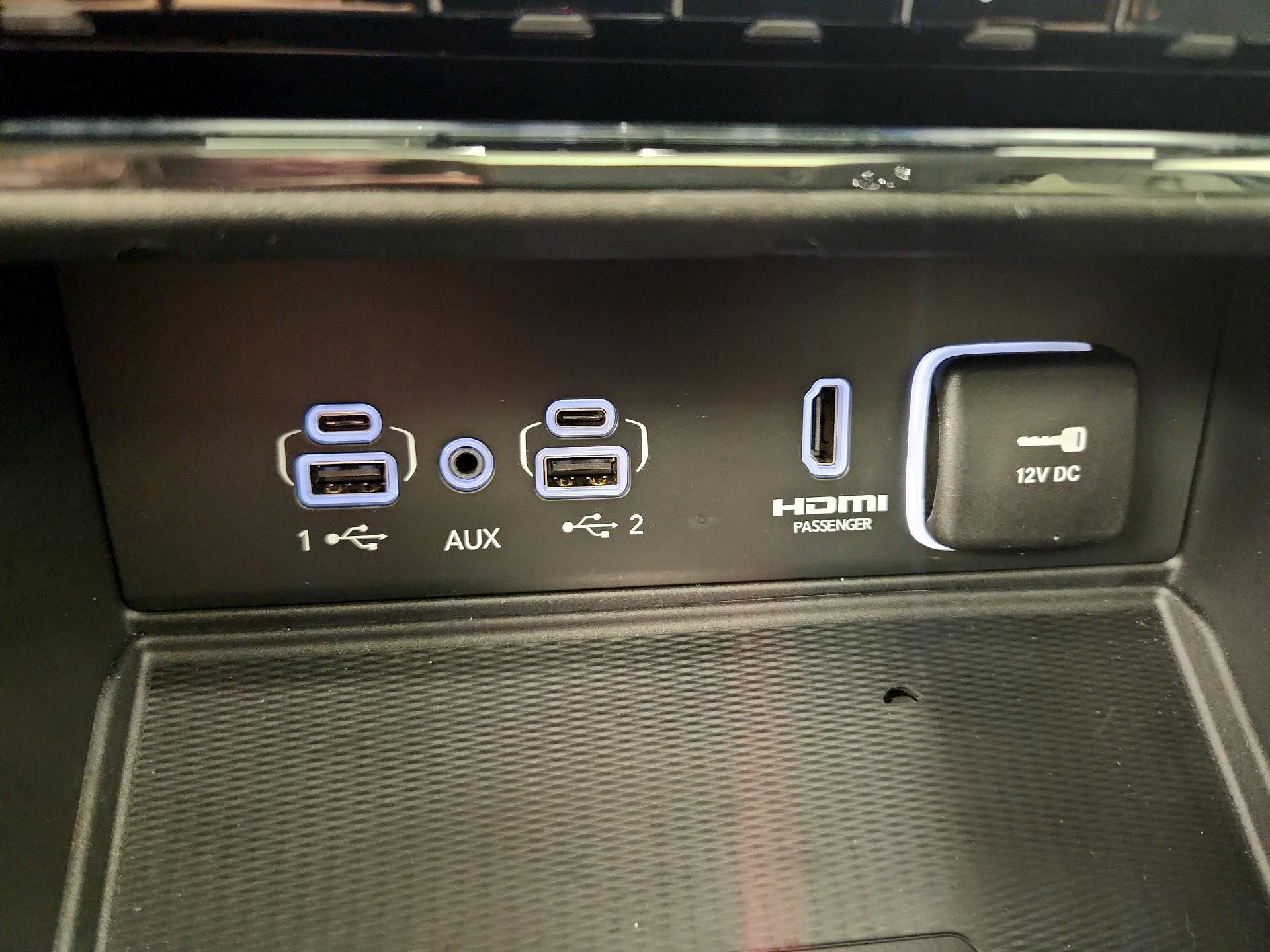 Thumbnail: 2023 Jeep Grand Cherokee - 19