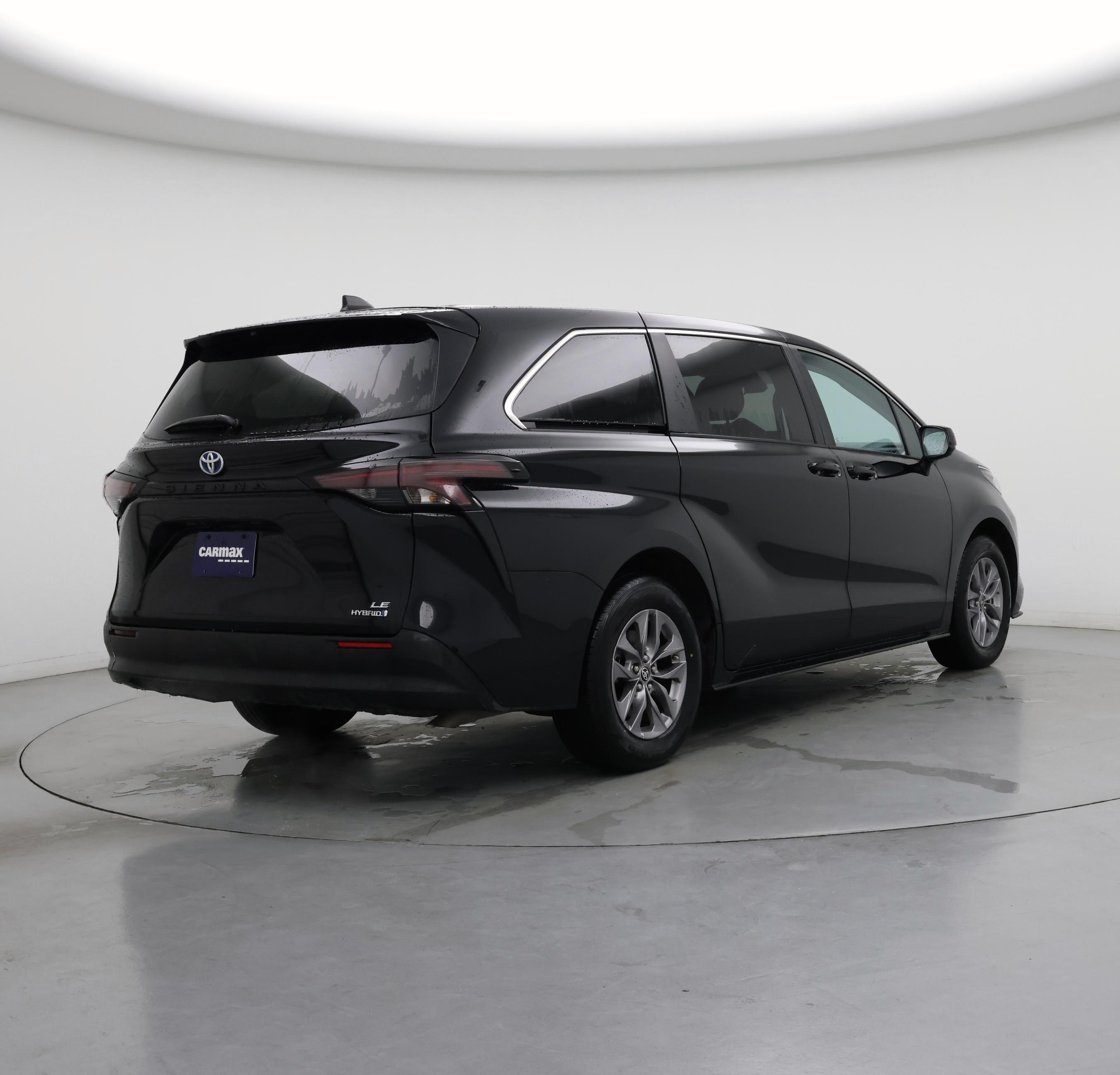 Thumbnail: 2024 Toyota Sienna - 8