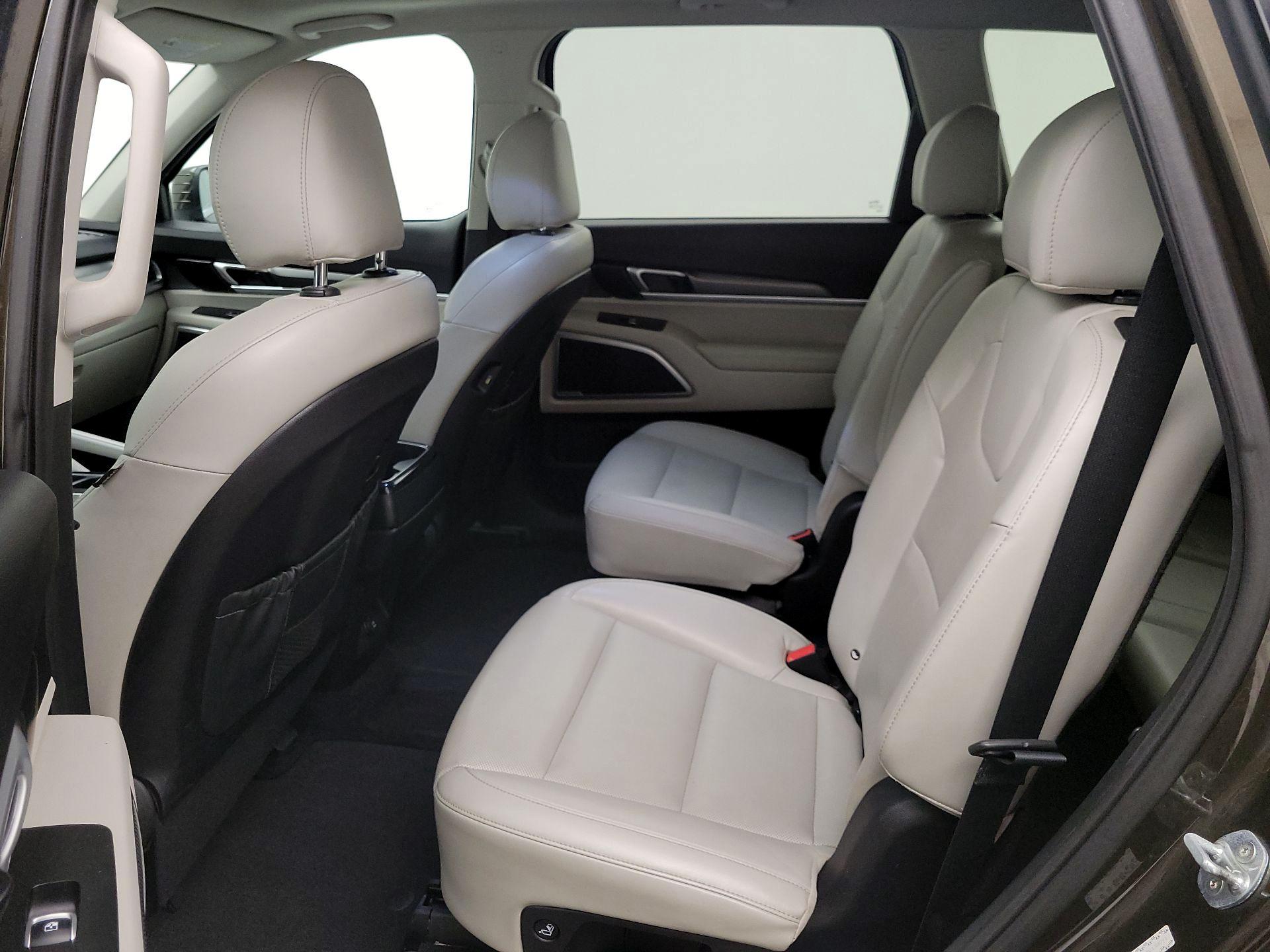 Thumbnail: 2021 Kia Telluride - 20