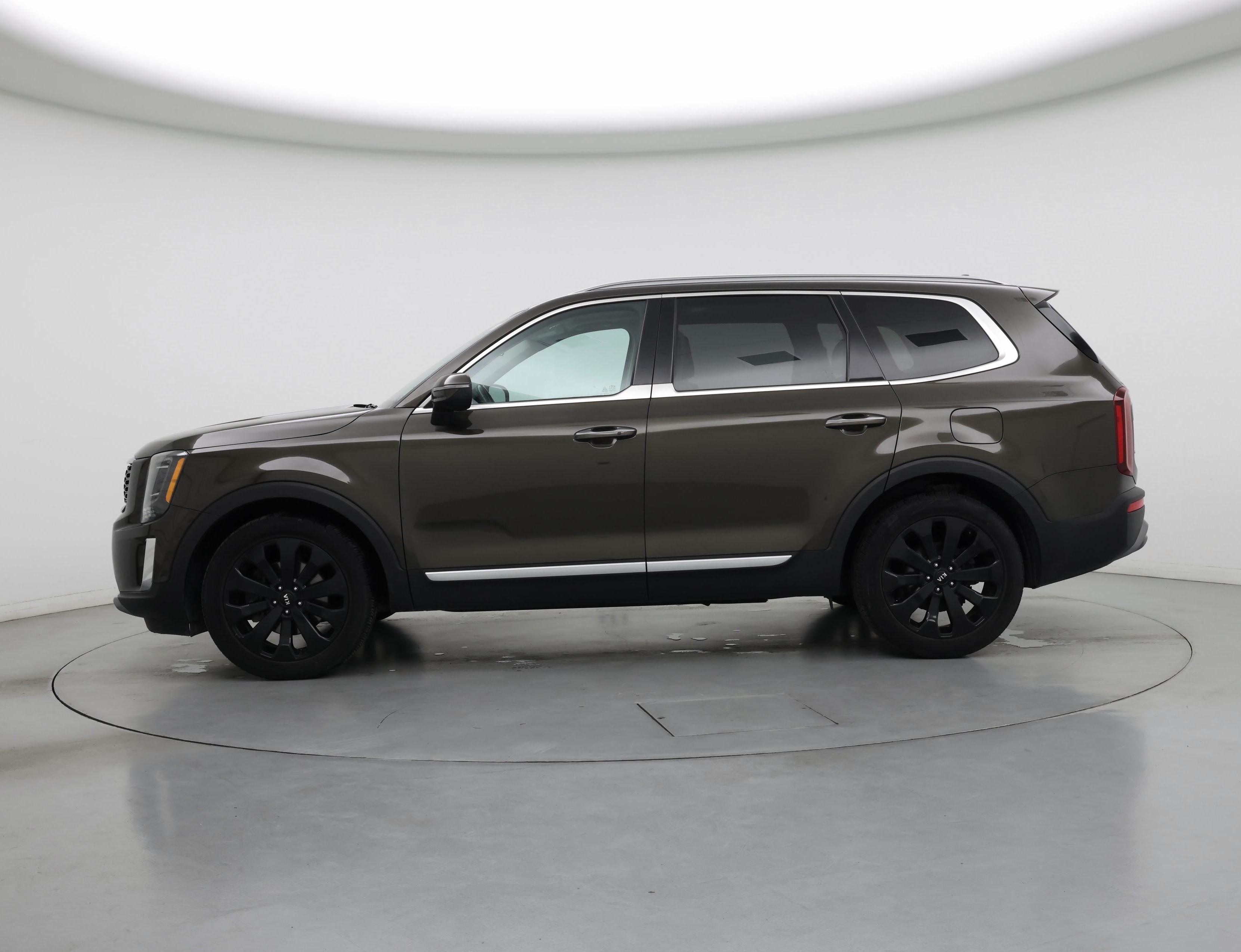 Thumbnail: 2021 Kia Telluride - 3