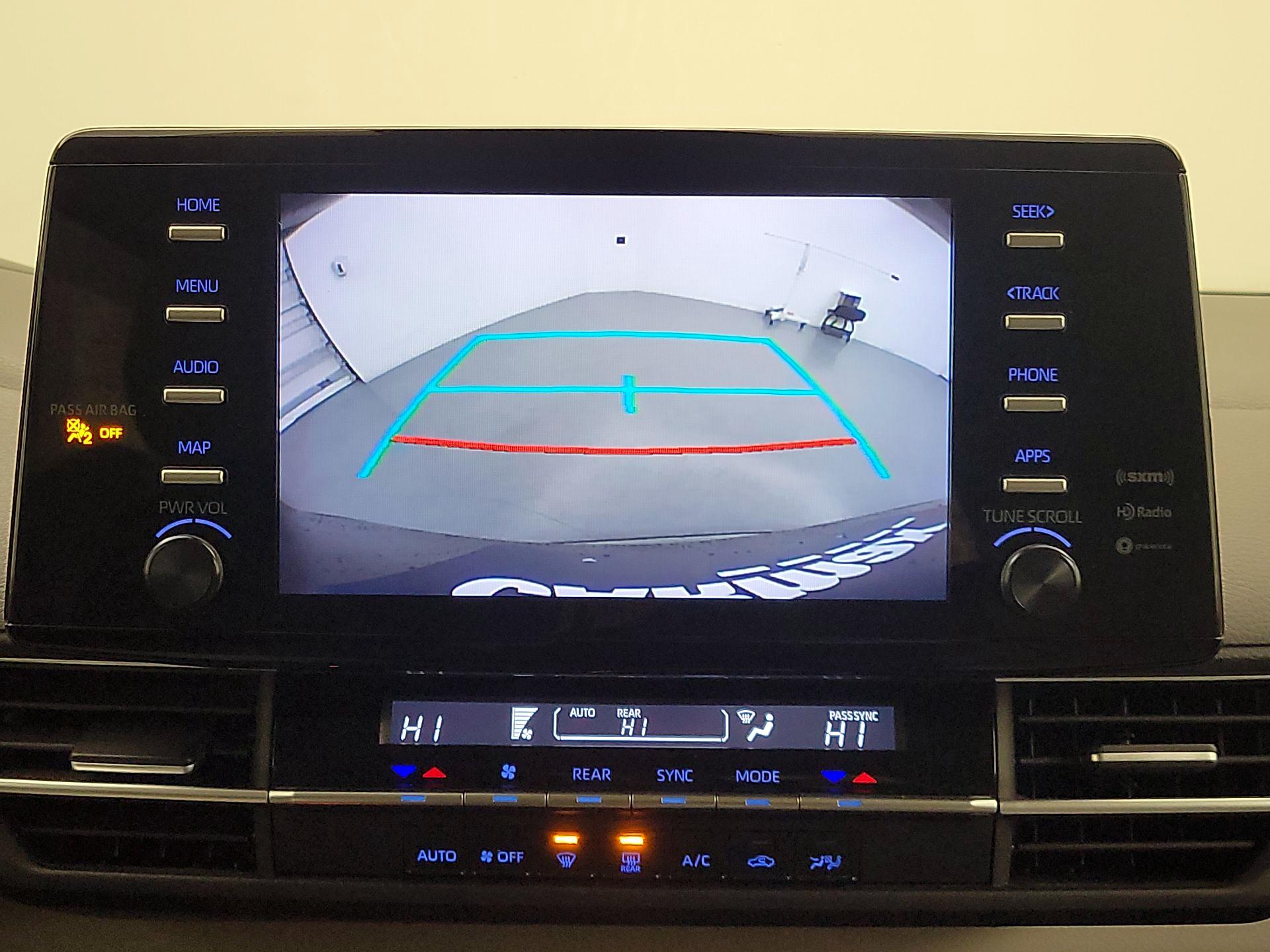 Thumbnail: 2024 Toyota Sienna - 15