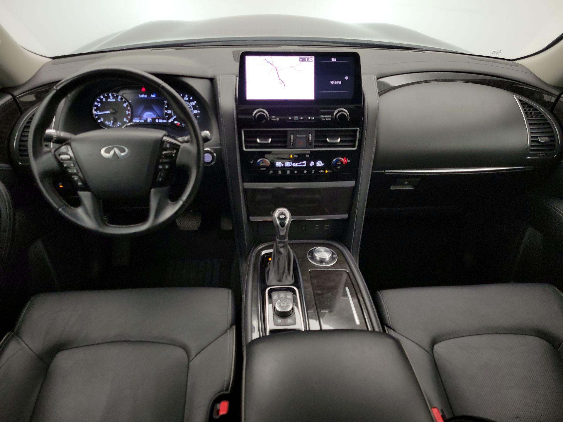 Thumbnail: 2024 INFINITI QX80 - 9