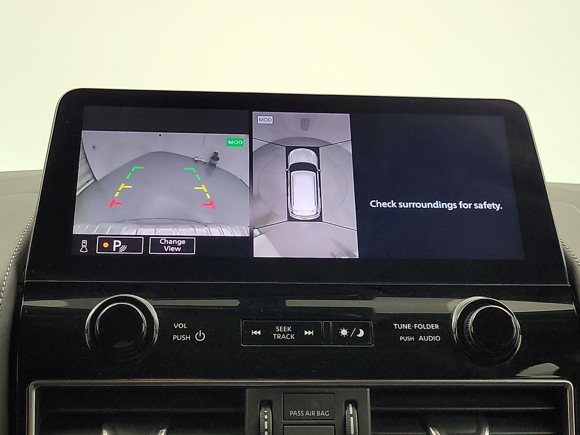 Thumbnail: 2024 INFINITI QX80 - 15