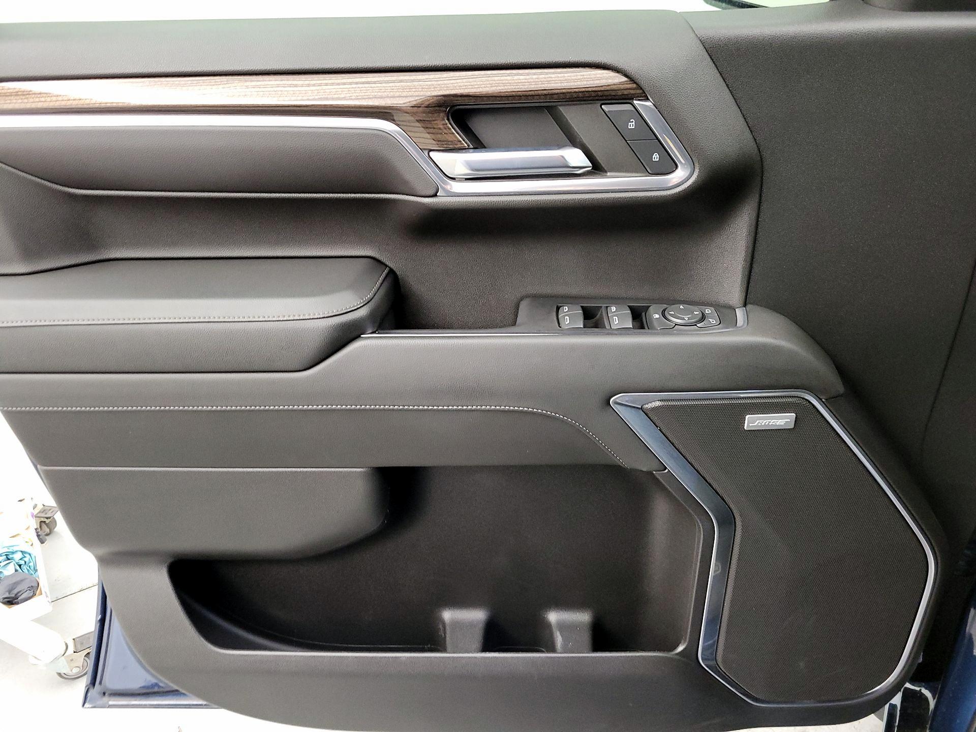 Thumbnail: 2022 Chevrolet Silverado 1500 - 12