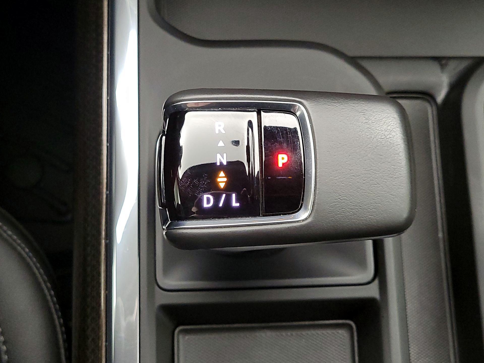 Thumbnail: 2022 Chevrolet Silverado 1500 - 17