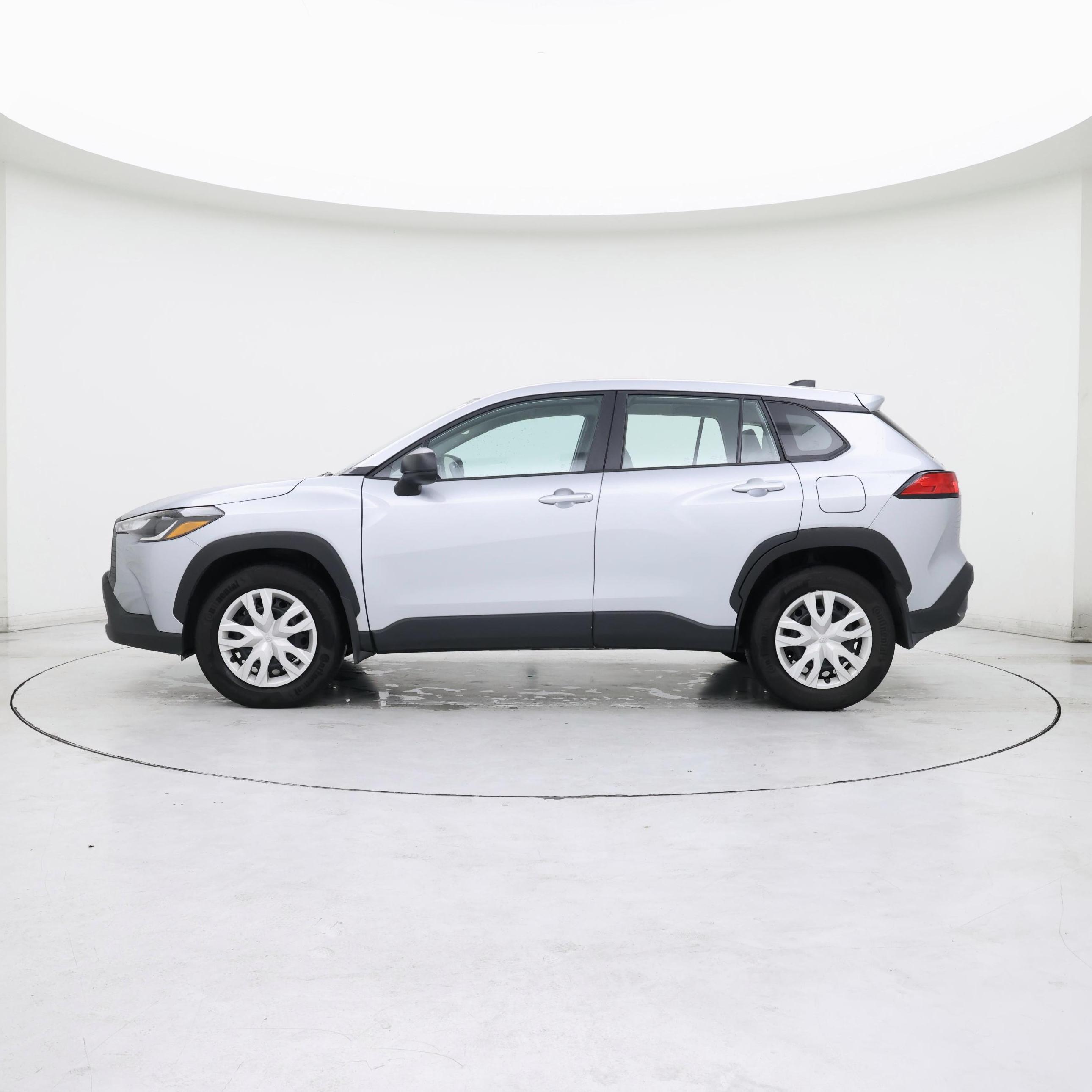 Thumbnail: 2024 Toyota Corolla Cross - 3