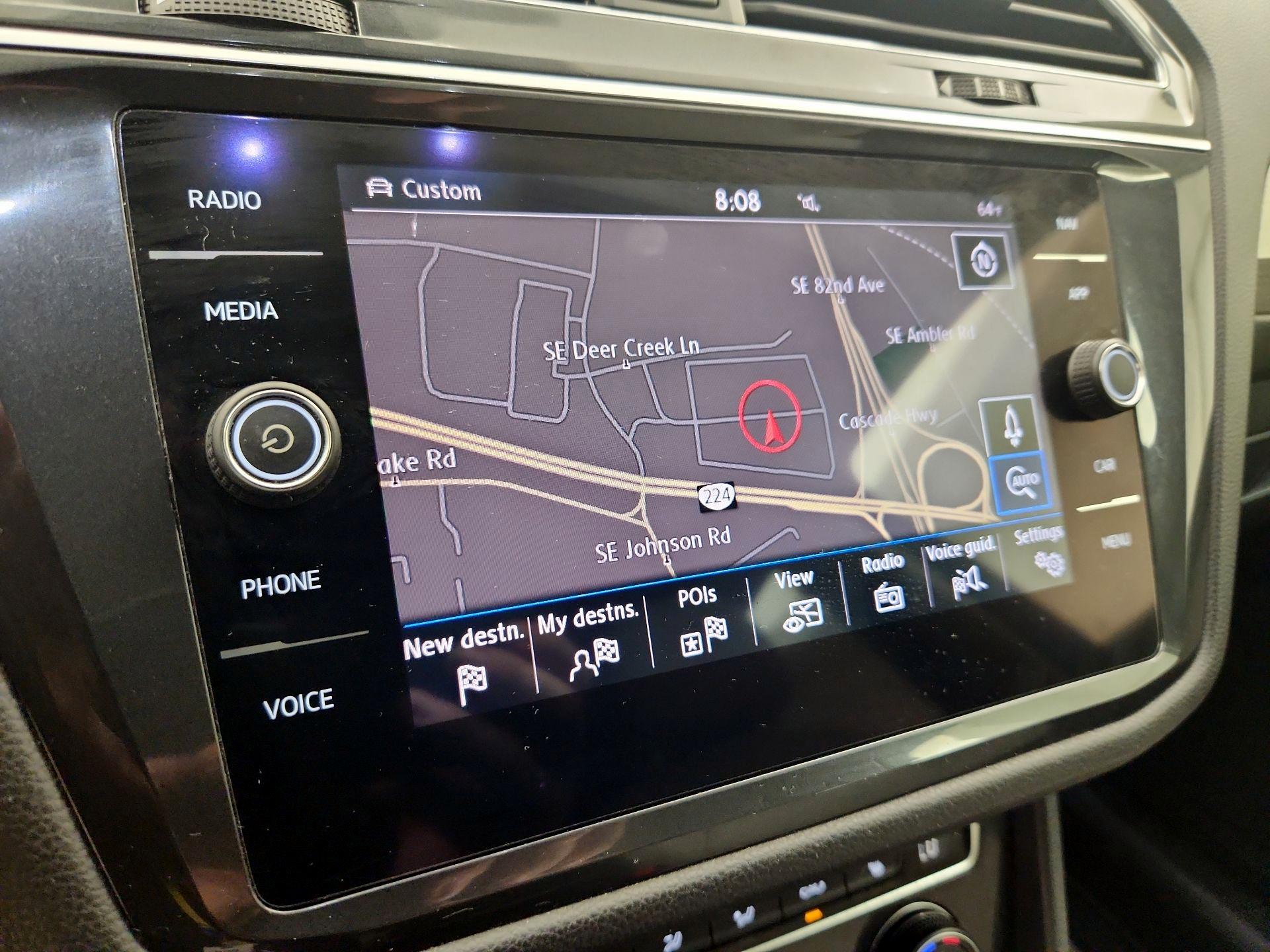 Thumbnail: 2018 Volkswagen Tiguan - 14