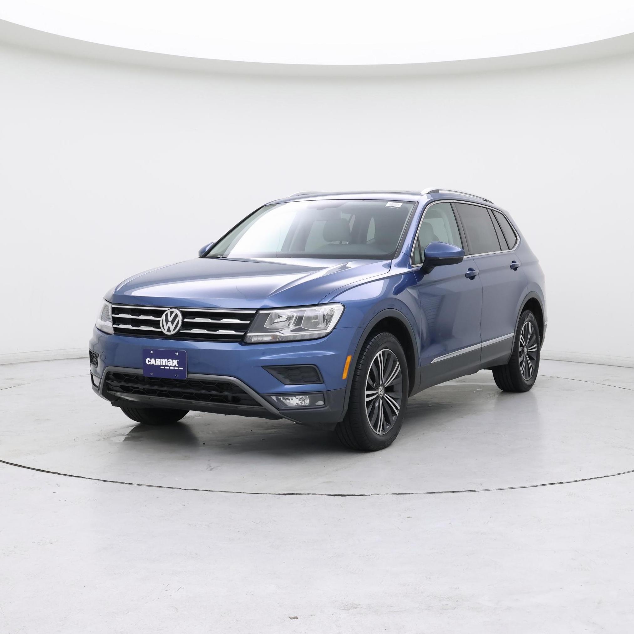Thumbnail: 2018 Volkswagen Tiguan - 4