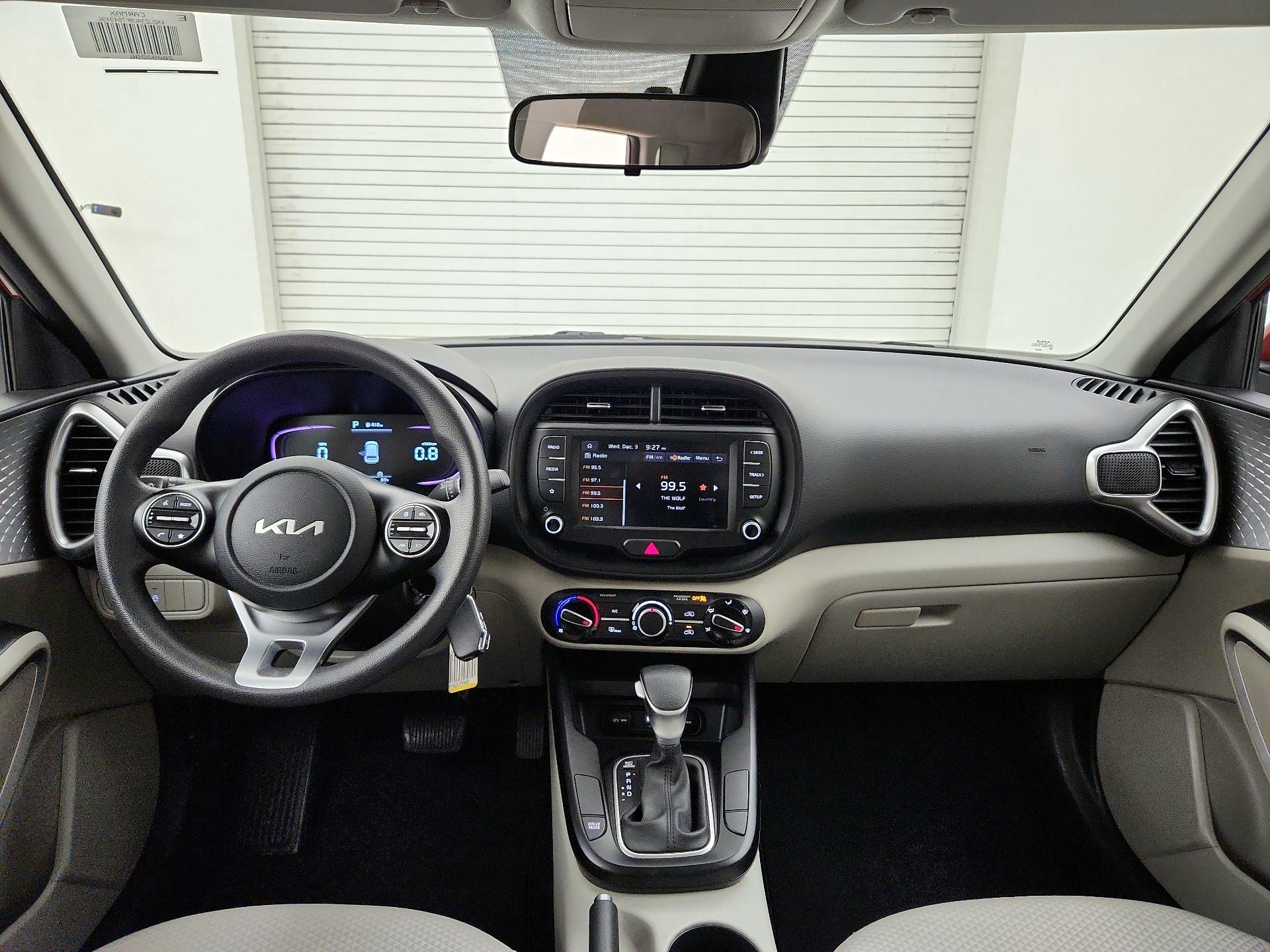 Thumbnail: 2023 Kia Soul - 9