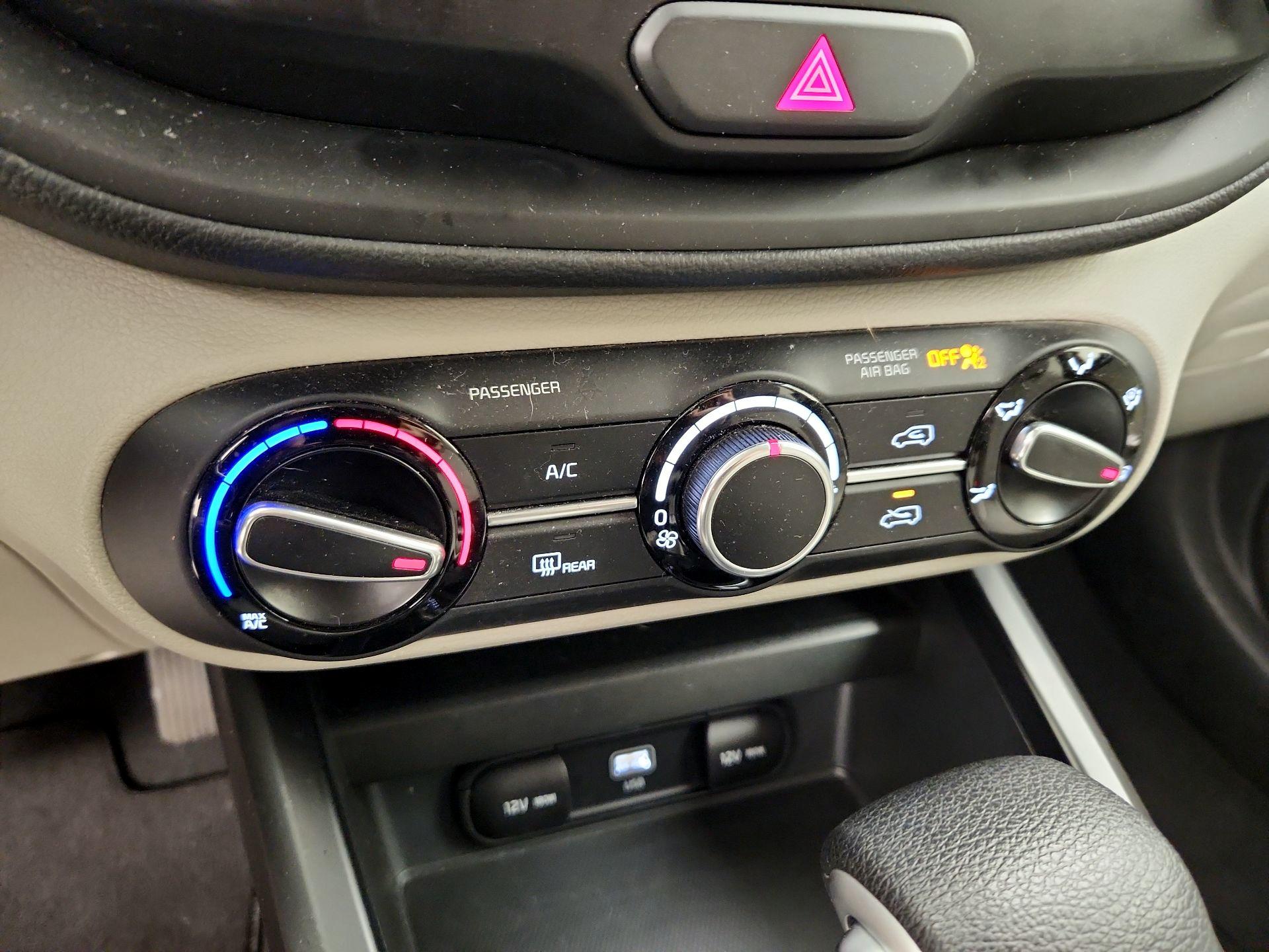 Thumbnail: 2023 Kia Soul - 16