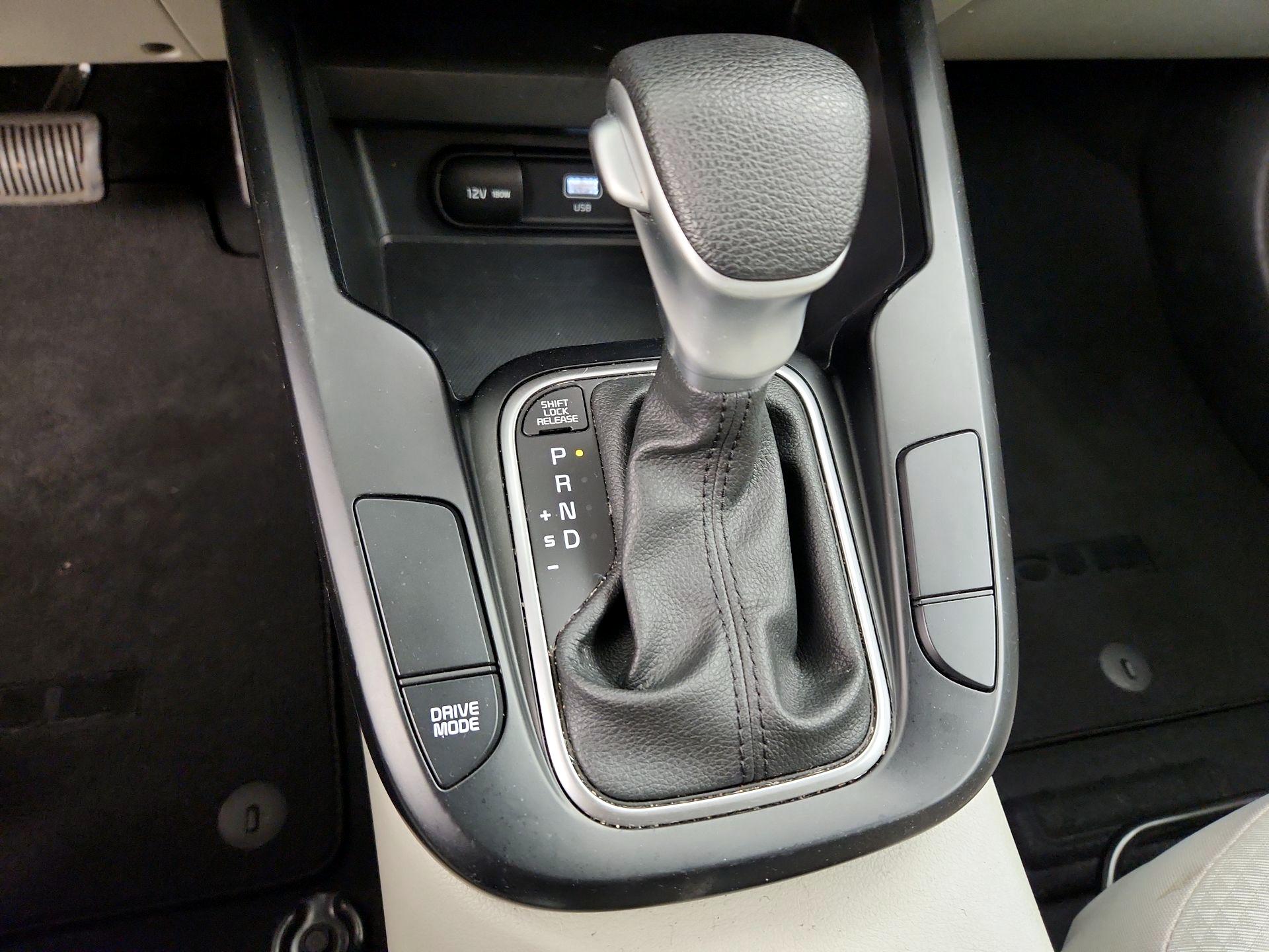 Thumbnail: 2023 Kia Soul - 17