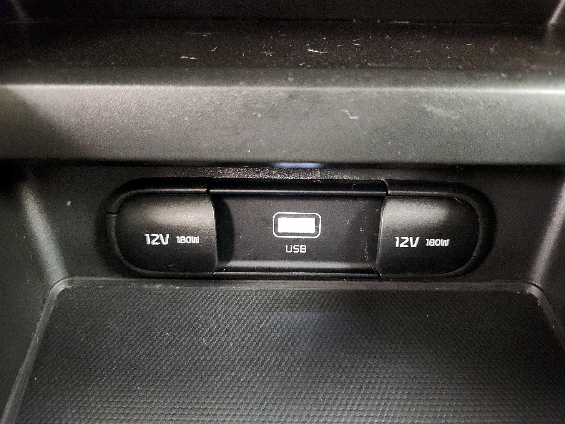 Thumbnail: 2023 Kia Soul - 18