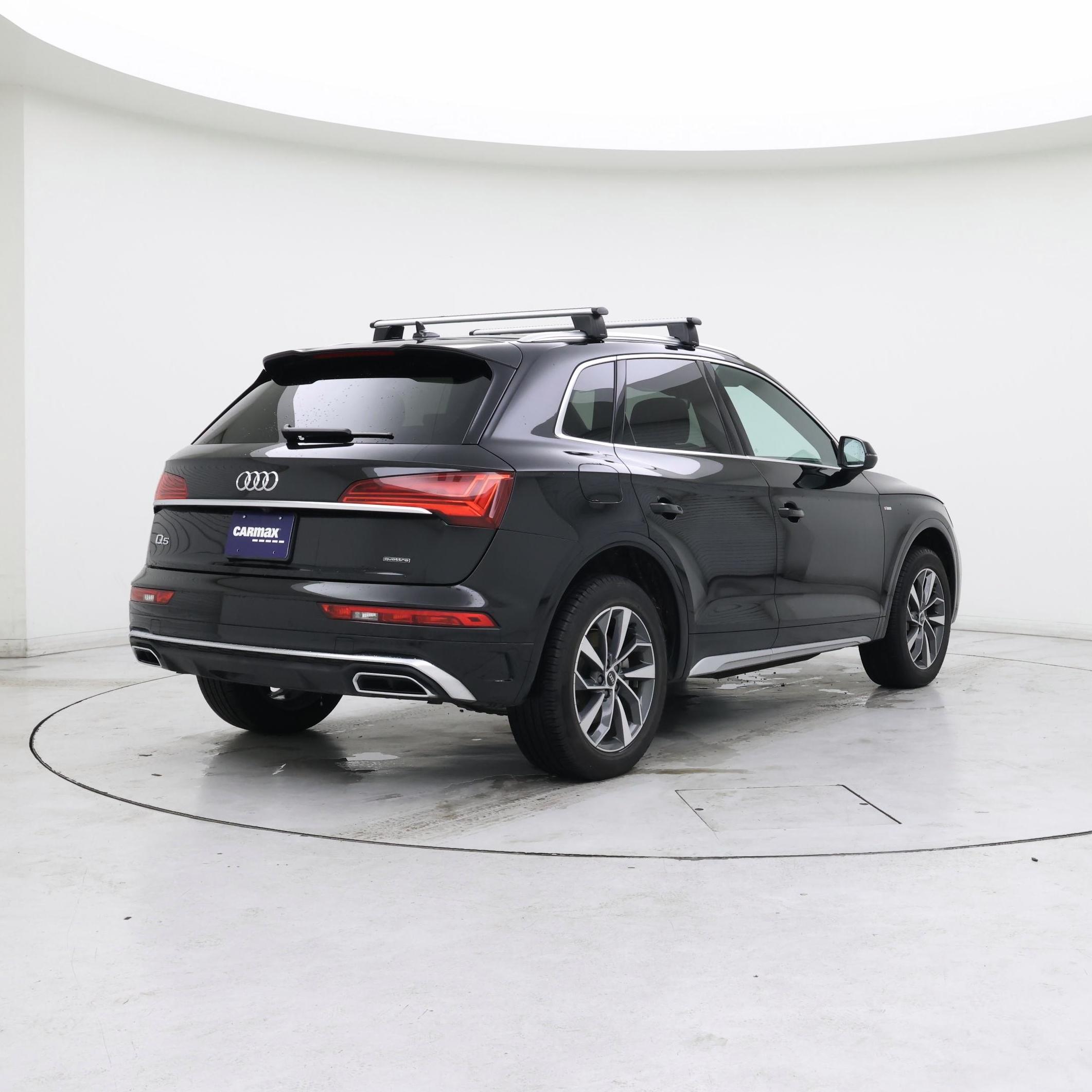 Thumbnail: 2022 Audi Q5 - 8