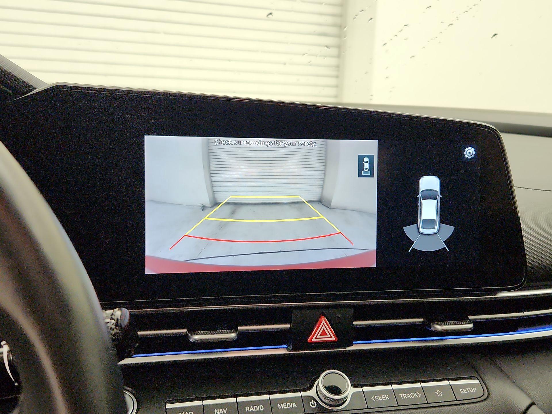 Thumbnail: 2021 Hyundai Elantra - 15