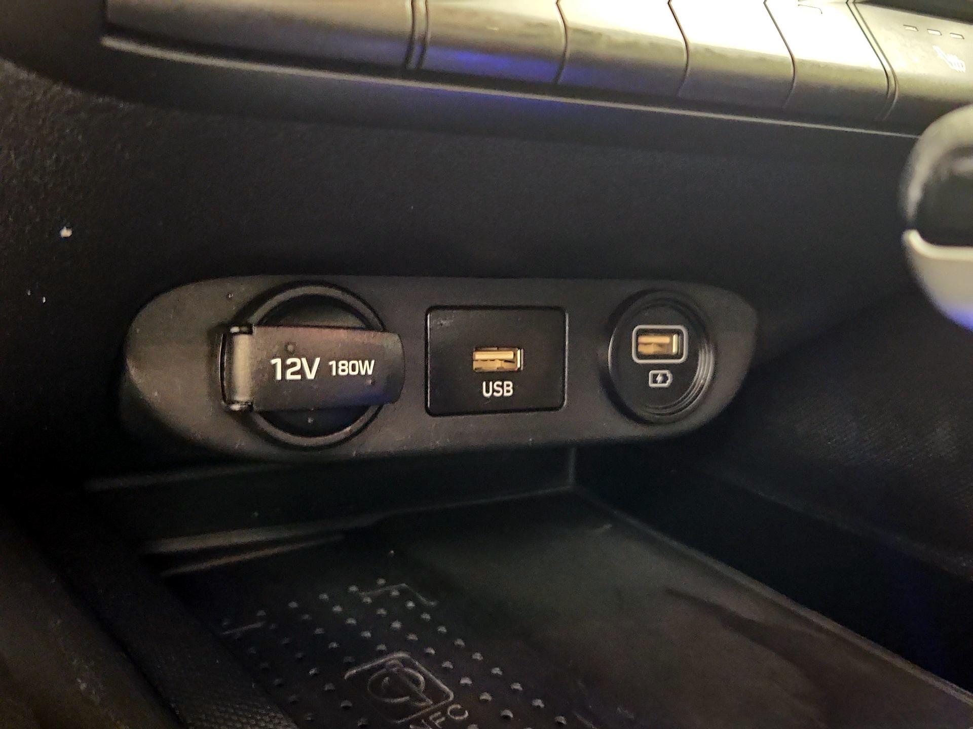 Thumbnail: 2021 Hyundai Elantra - 19