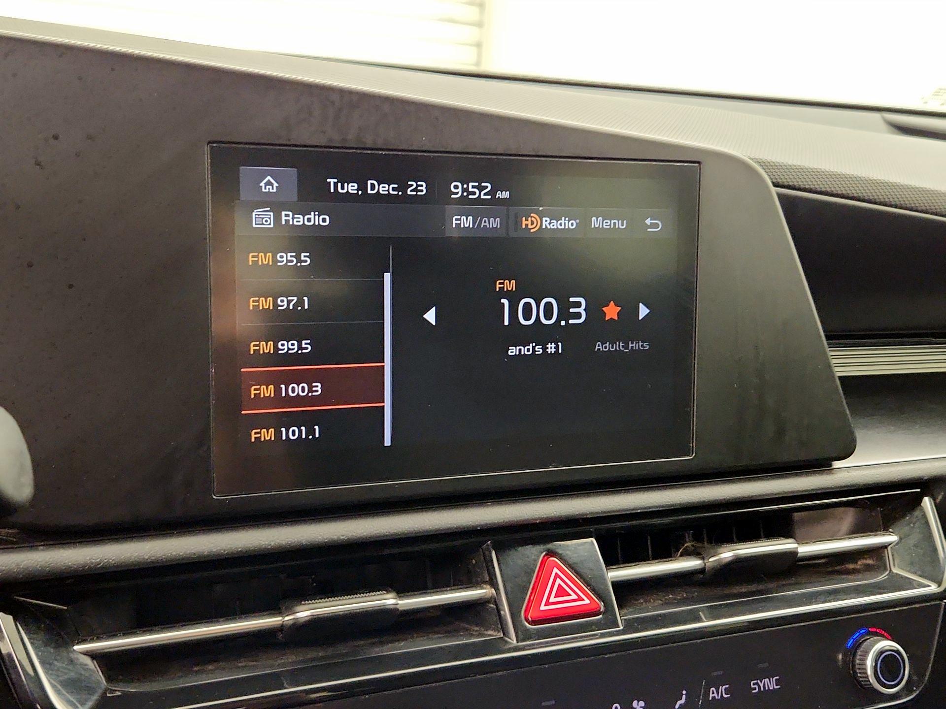 Thumbnail: 2024 Kia Niro - 15