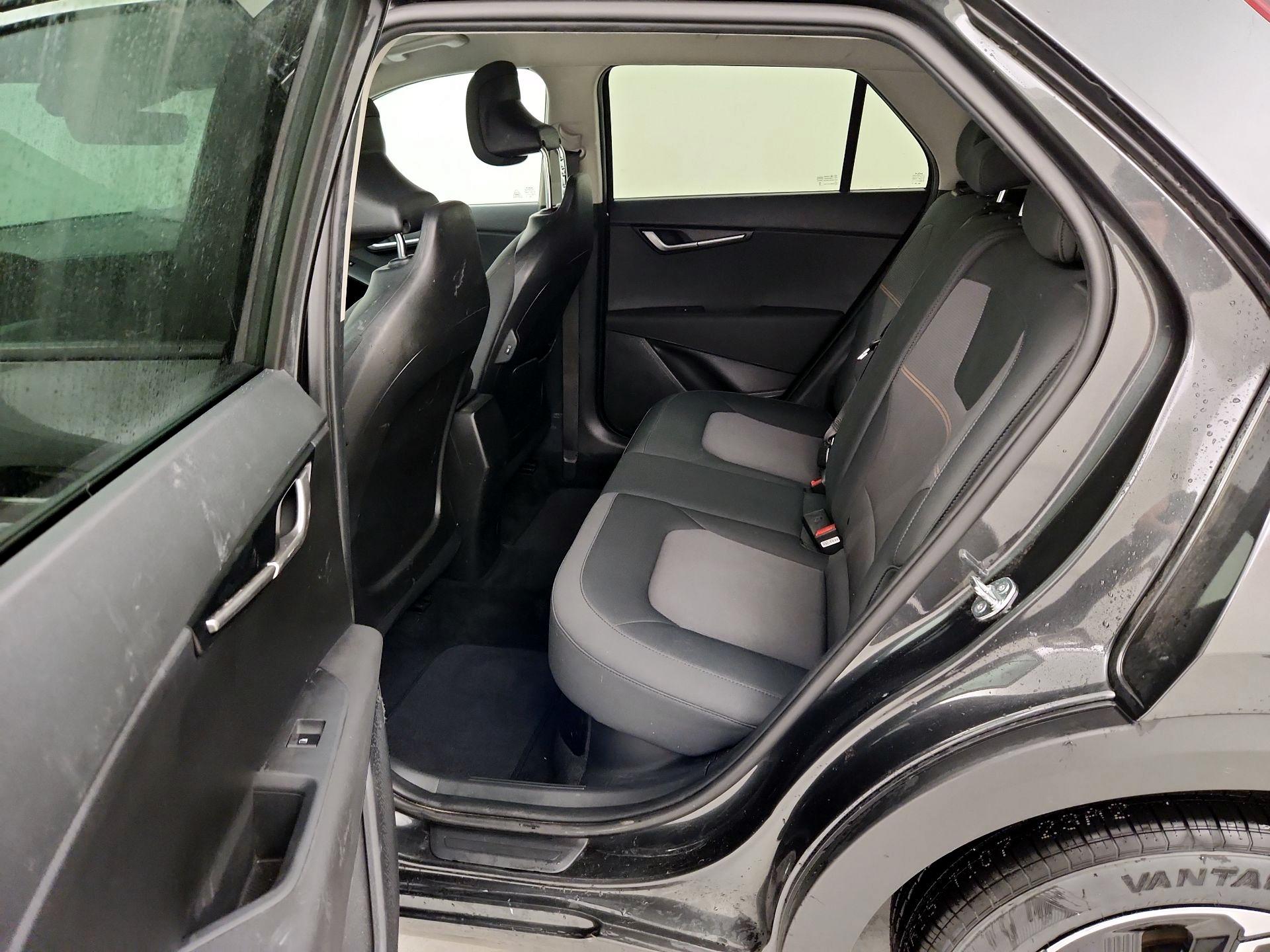 Thumbnail: 2024 Kia Niro - 19