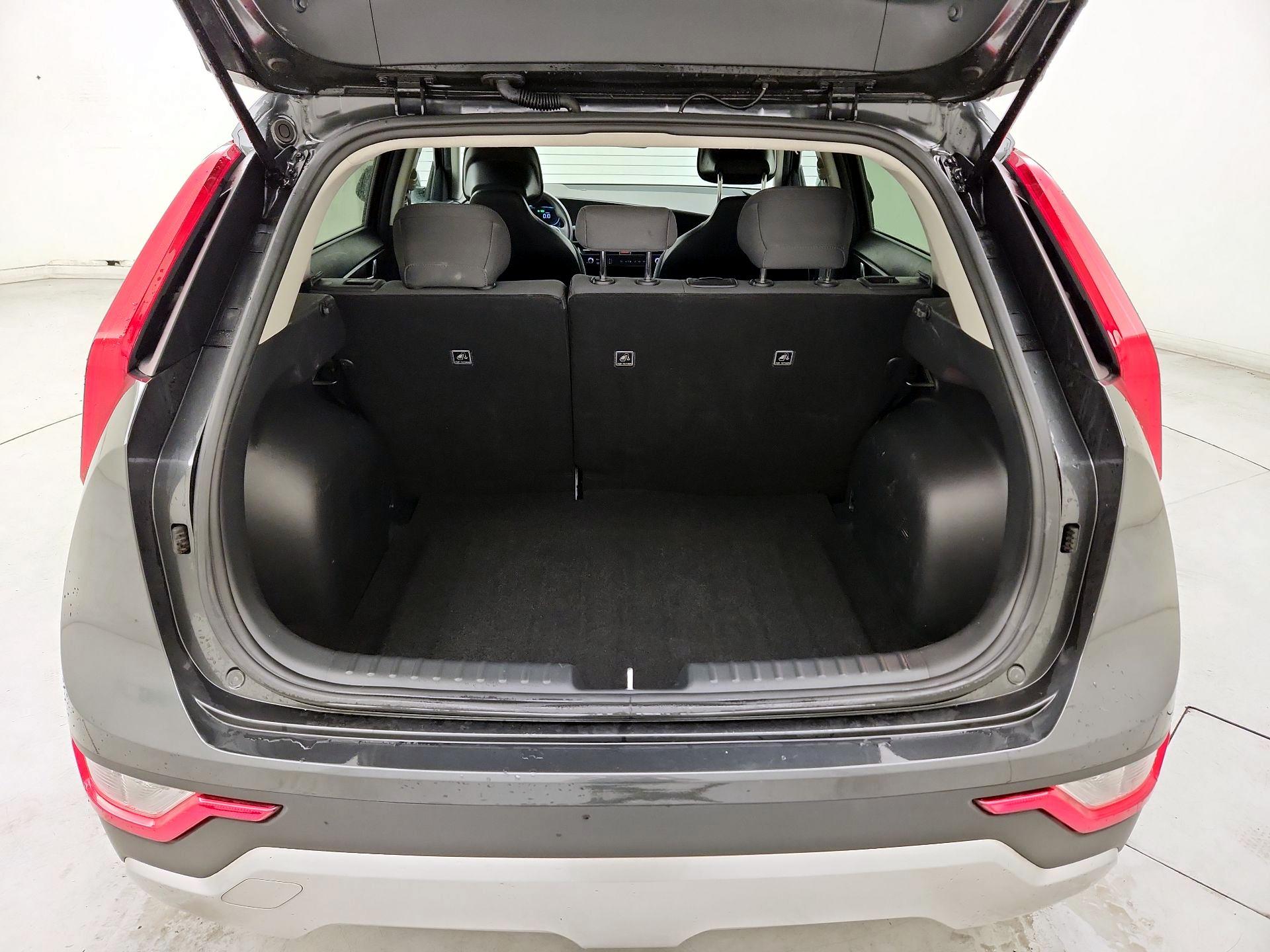 Thumbnail: 2024 Kia Niro - 20