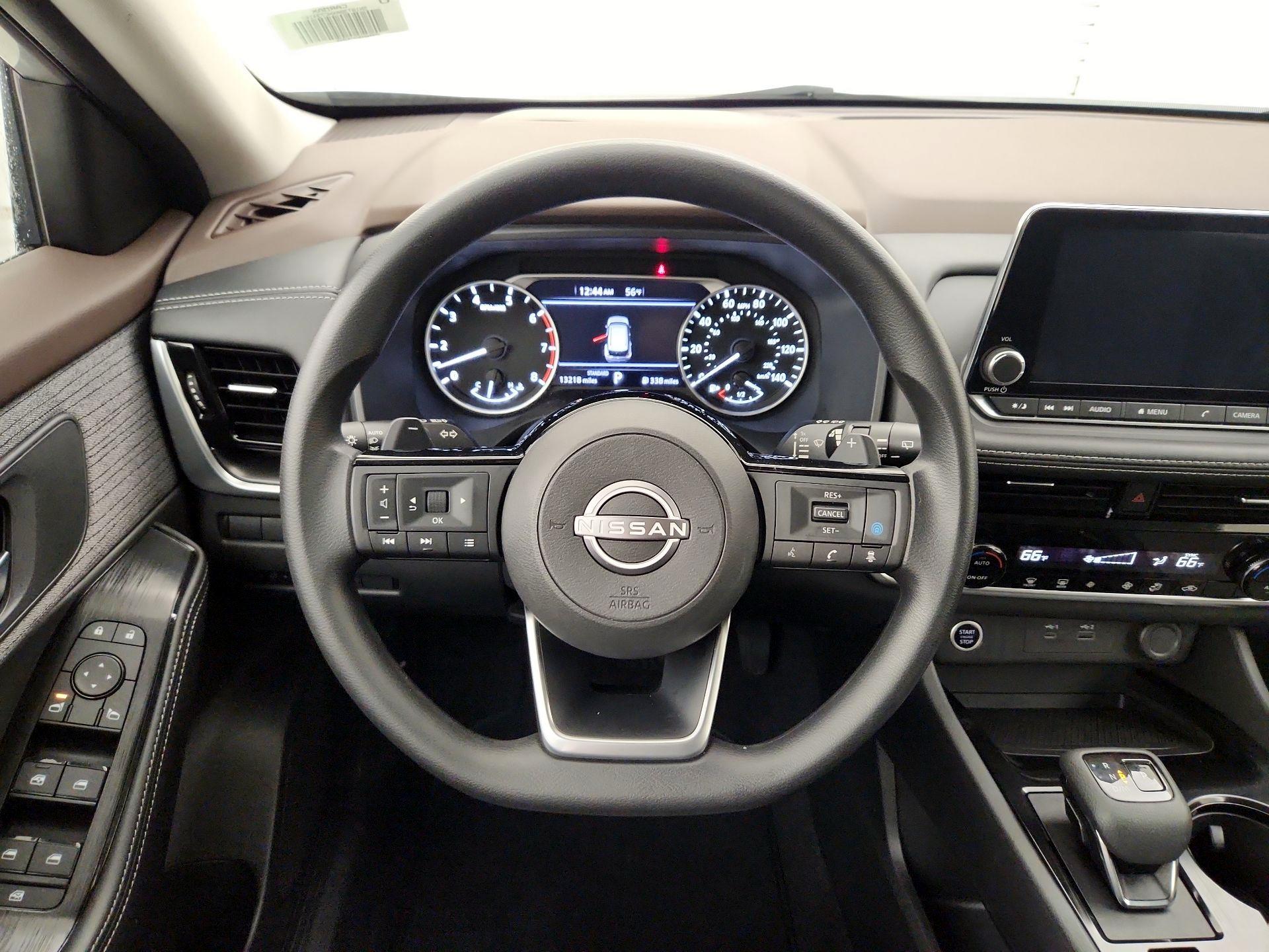 Thumbnail: 2022 Nissan Rogue - 10