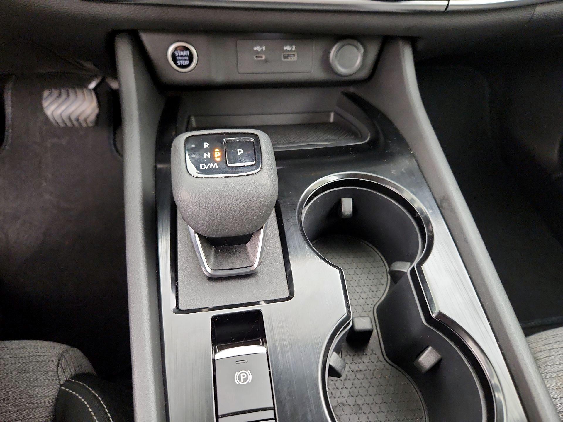 Thumbnail: 2022 Nissan Rogue - 17