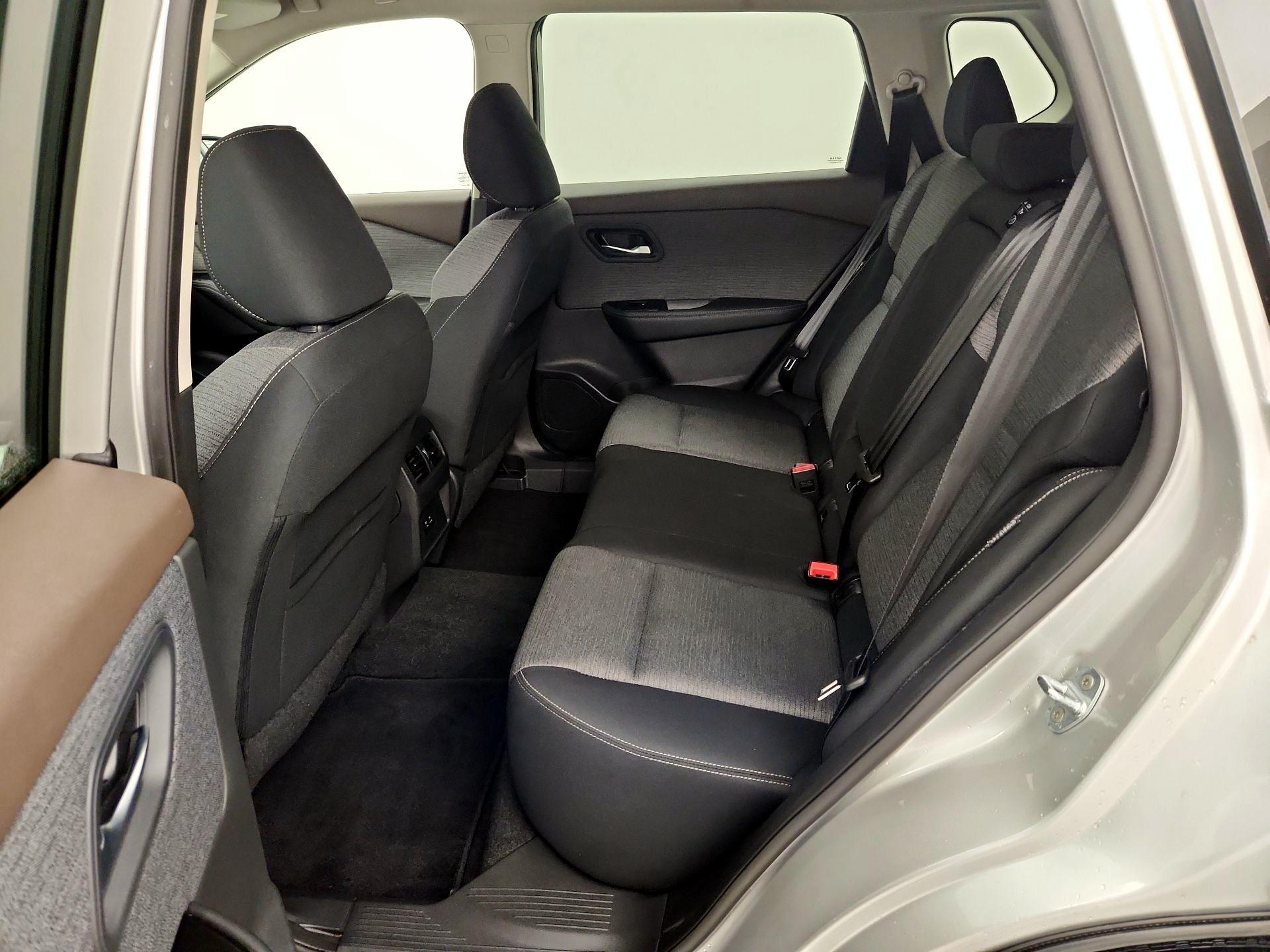 Thumbnail: 2022 Nissan Rogue - 19