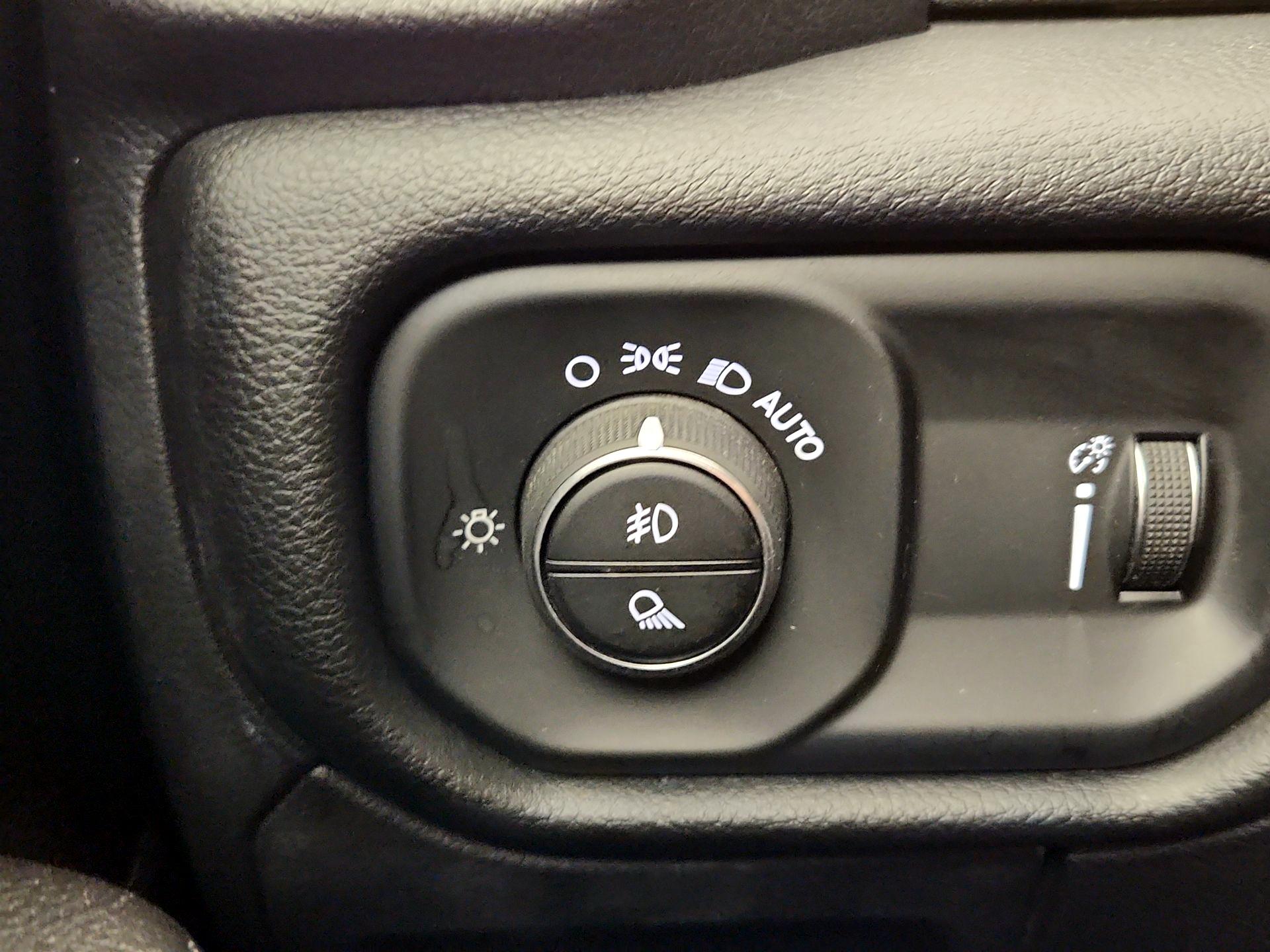 Thumbnail: 2023 RAM 1500 - 13